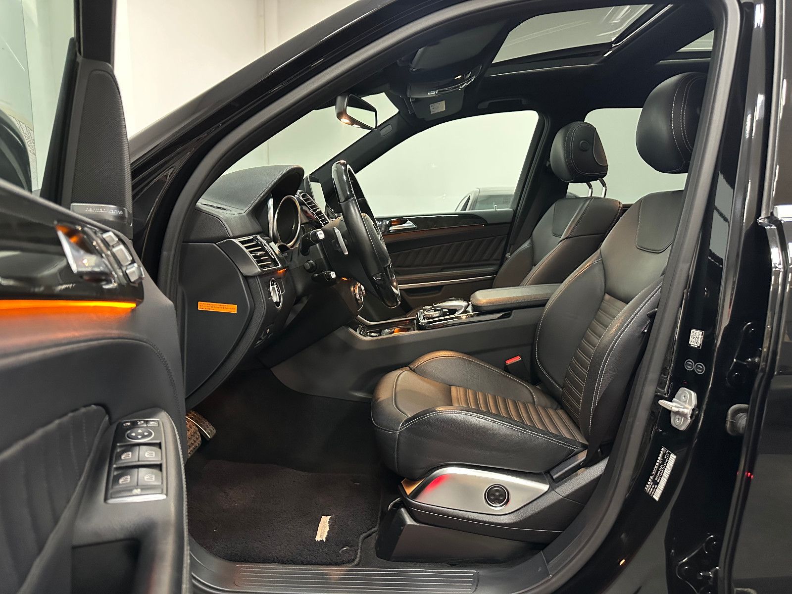 Fahrzeugabbildung Mercedes-Benz GLS 500 4Matic *DTR*PANO*AMG LINE*360°*H&K*