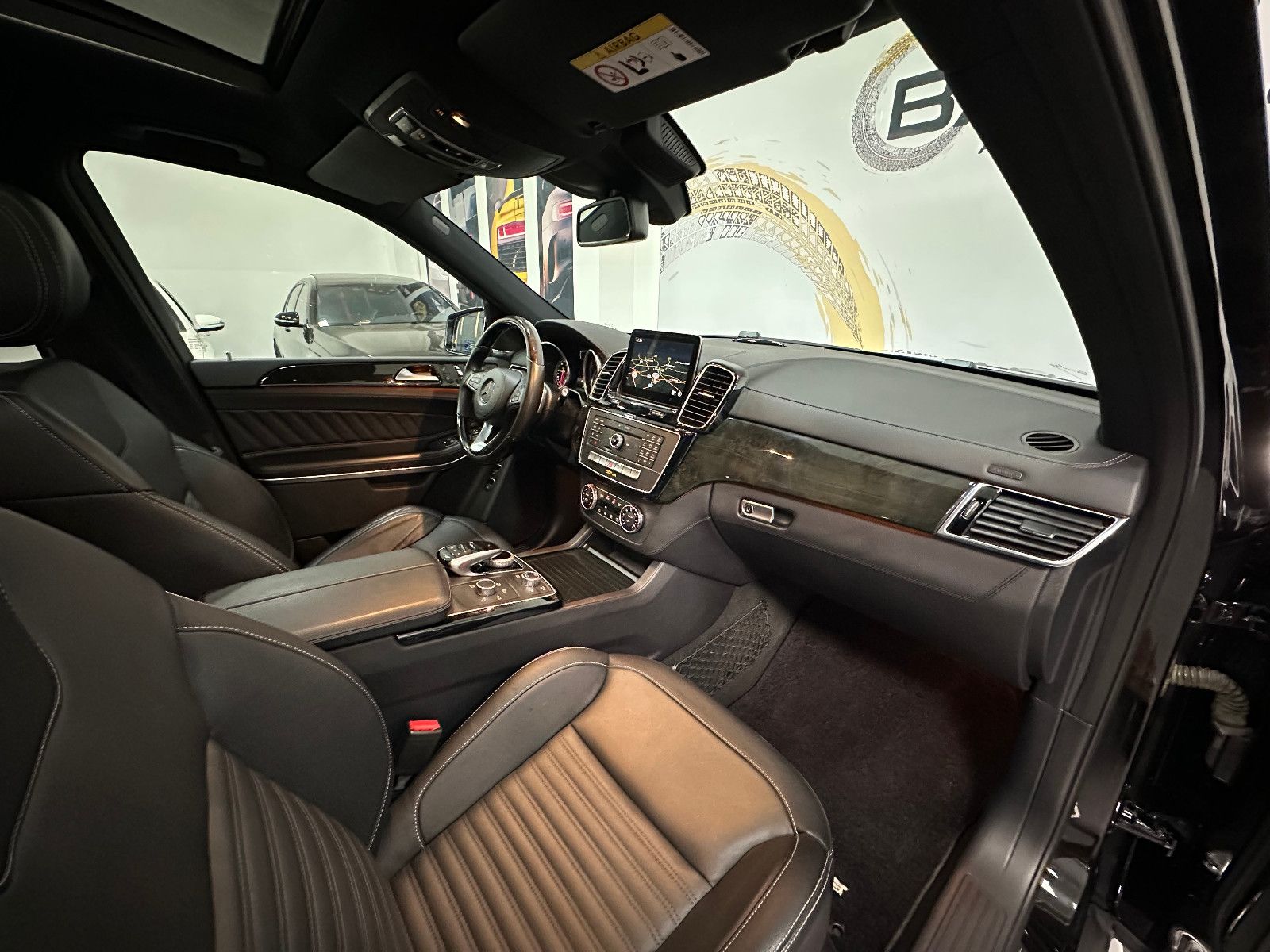 Fahrzeugabbildung Mercedes-Benz GLS 500 4Matic *DTR*PANO*AMG LINE*360°*H&K*