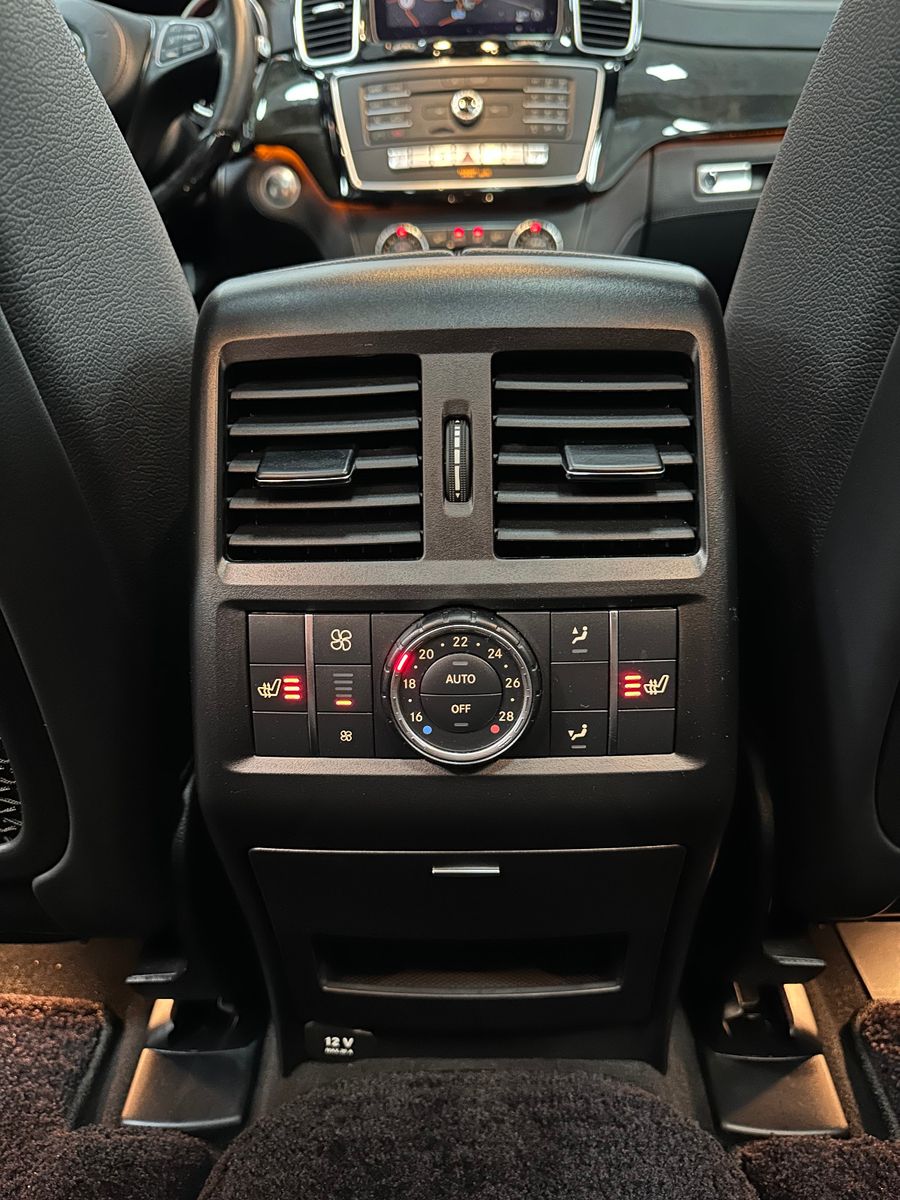 Fahrzeugabbildung Mercedes-Benz GLS 500 4Matic *DTR*PANO*AMG LINE*360°*H&K*