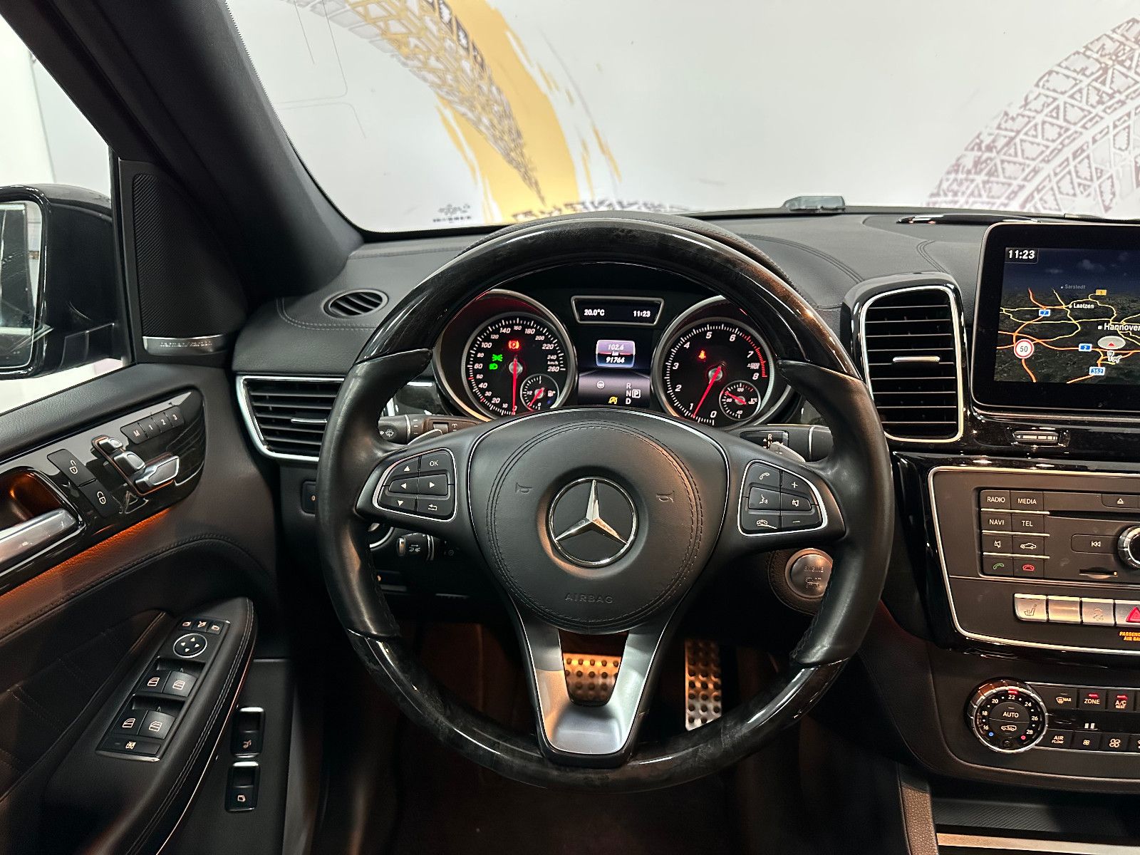 Fahrzeugabbildung Mercedes-Benz GLS 500 4Matic *DTR*PANO*AMG LINE*360°*H&K*
