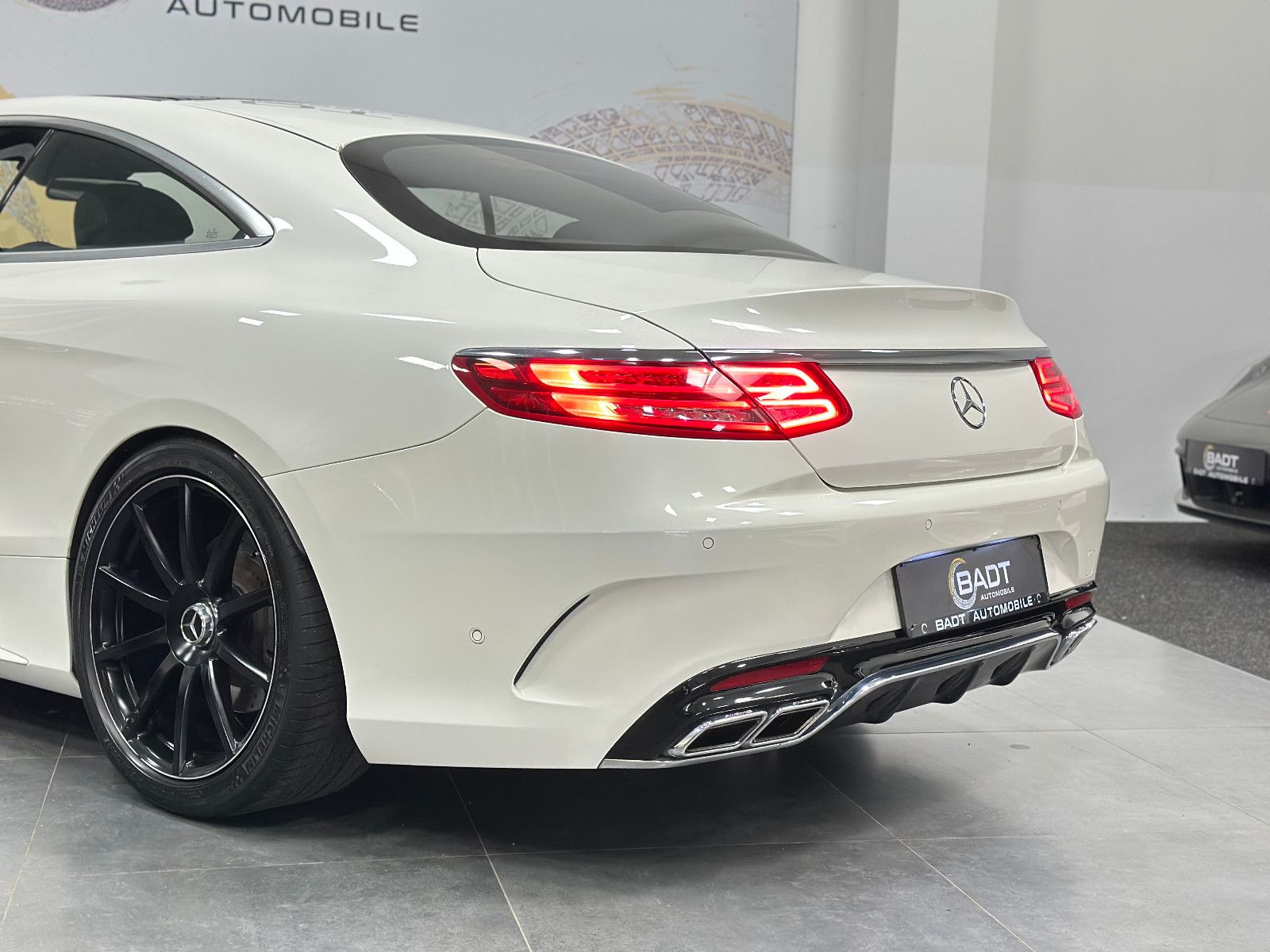Fahrzeugabbildung Mercedes-Benz S 500 Coupe 4-Matic *Vollausstattung*Swarovski*
