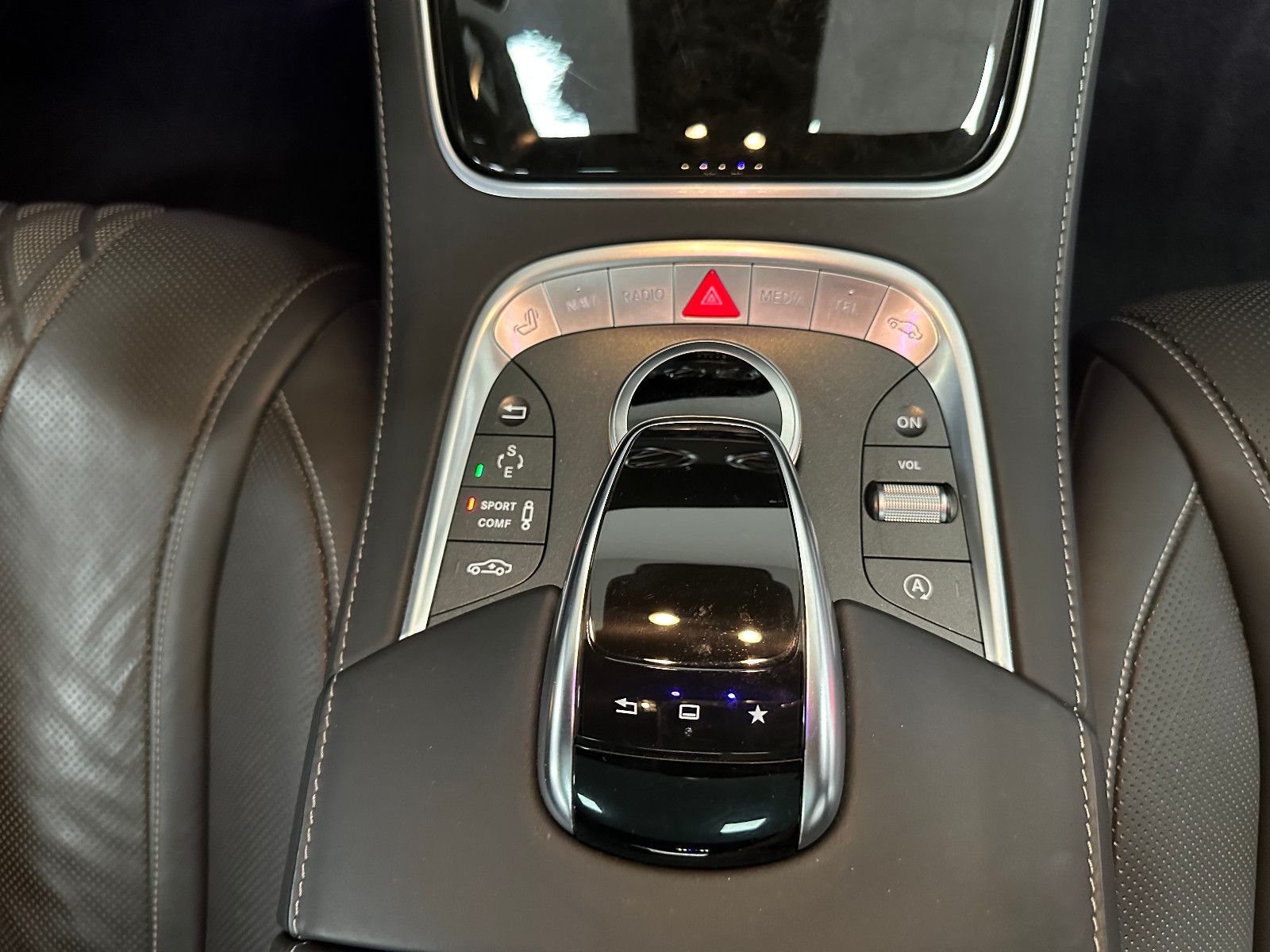 Fahrzeugabbildung Mercedes-Benz S 500 Coupe 4-Matic *Vollausstattung*Swarovski*