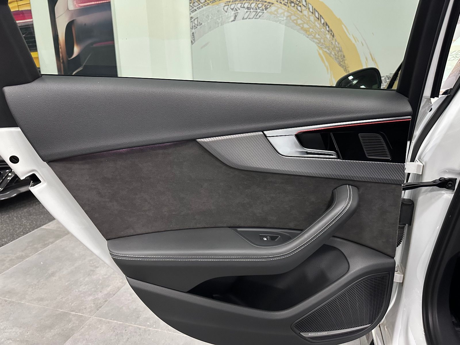 Fahrzeugabbildung Audi RS4 RS 4 Avant 2.9 TFSI quattro*B&O*280KMH*