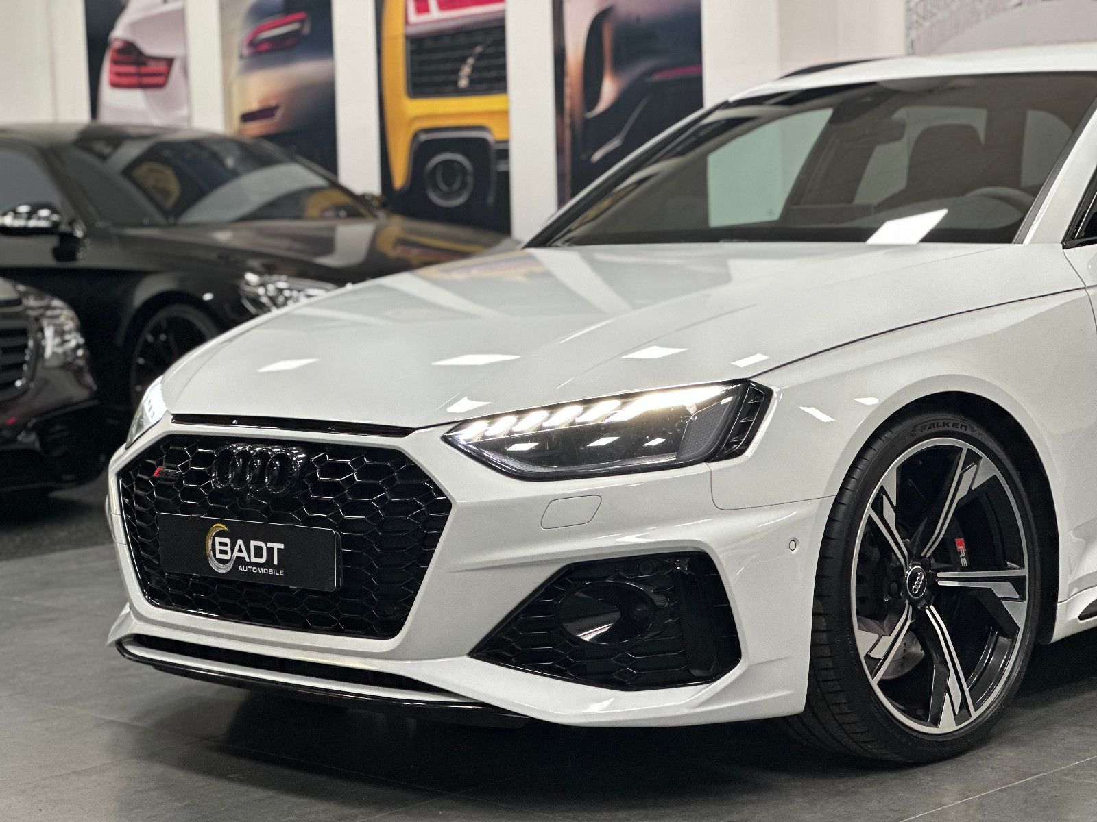 Fahrzeugabbildung Audi RS4 RS 4 Avant 2.9 TFSI quattro*B&O*280KMH*