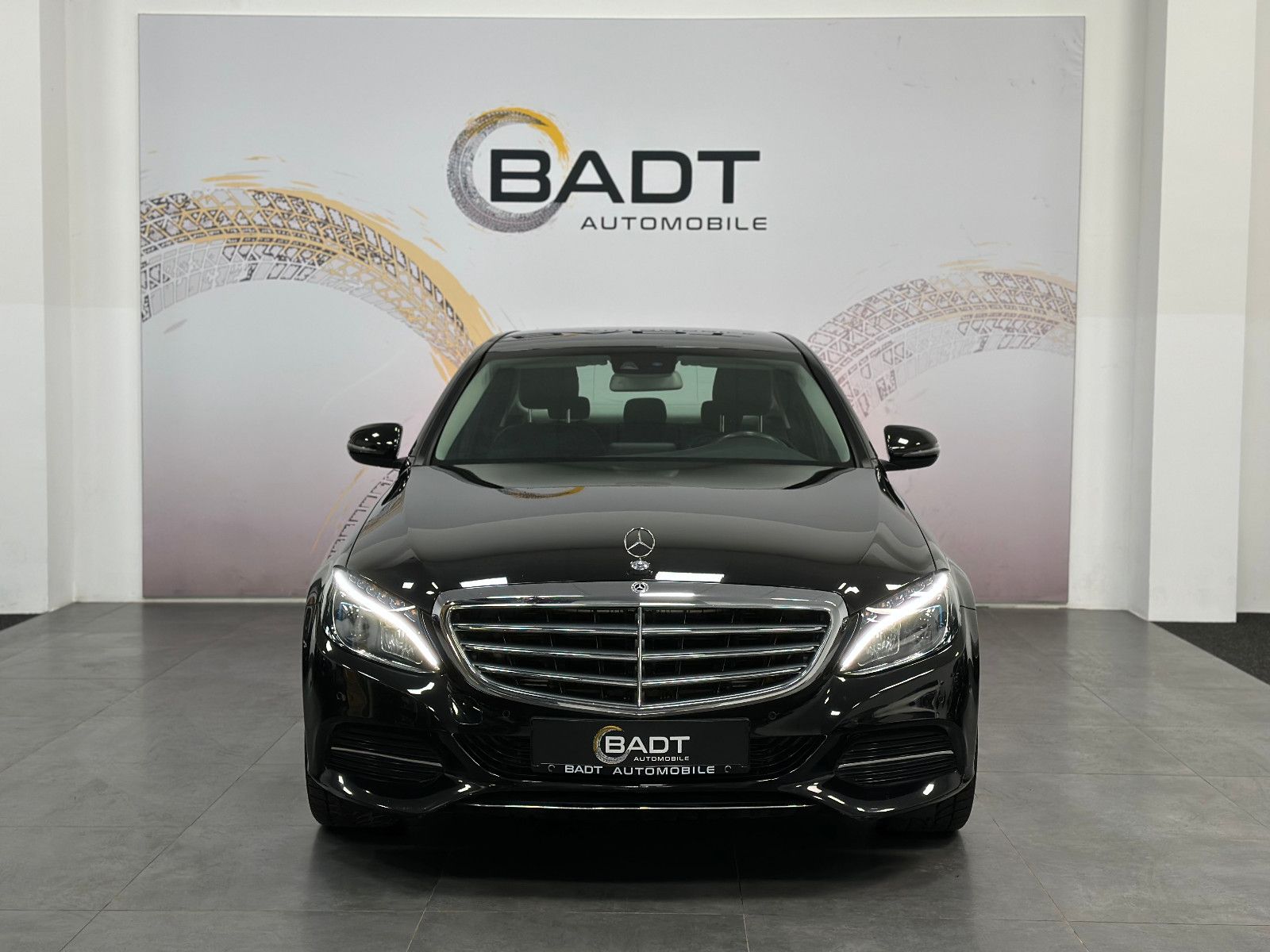 Fahrzeugabbildung Mercedes-Benz C 350 e Limousine*Totwinkel*Standheizung*JSG 27