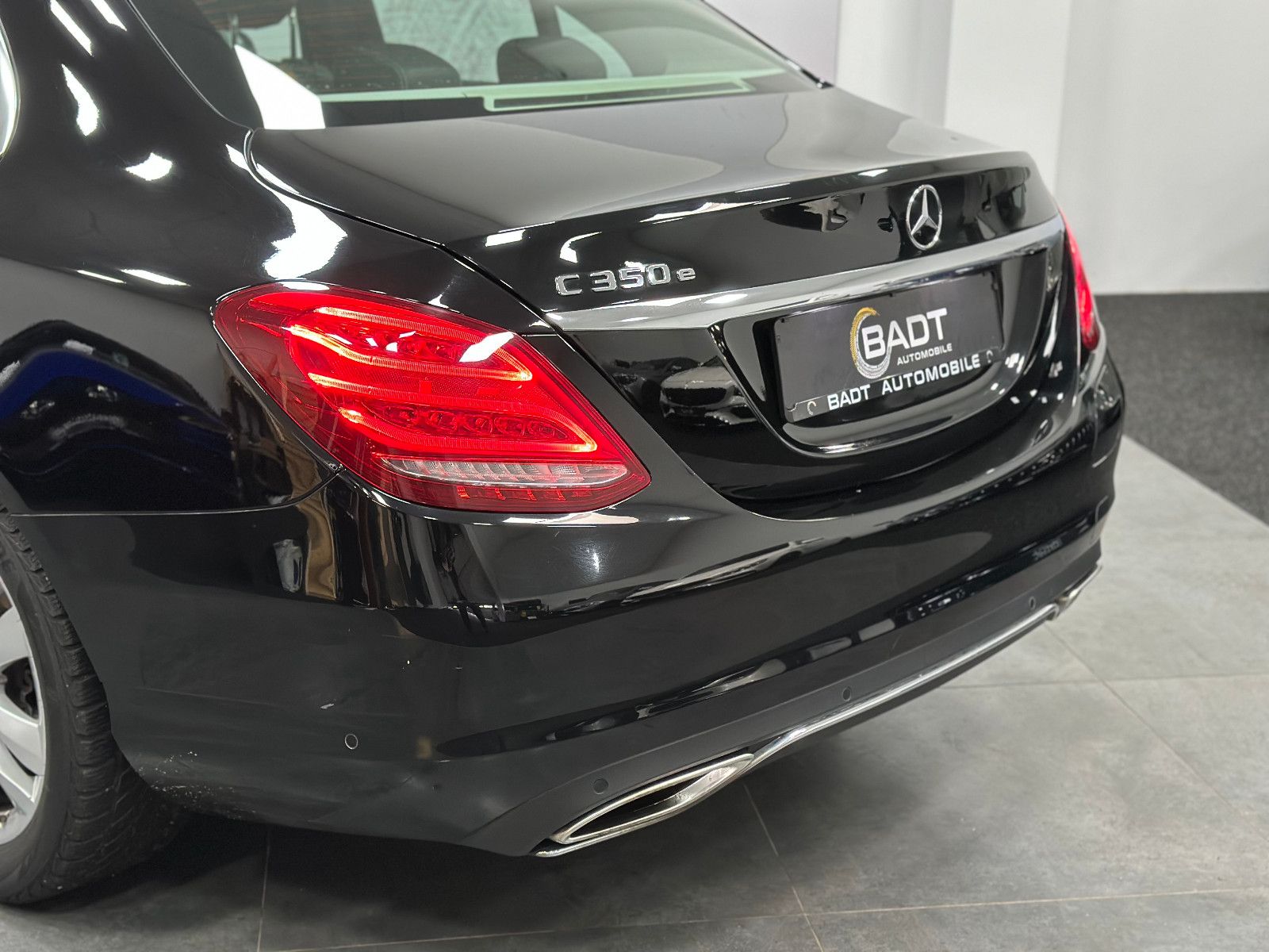 Fahrzeugabbildung Mercedes-Benz C 350 e Limousine*Totwinkel*Standheizung*JSG 27