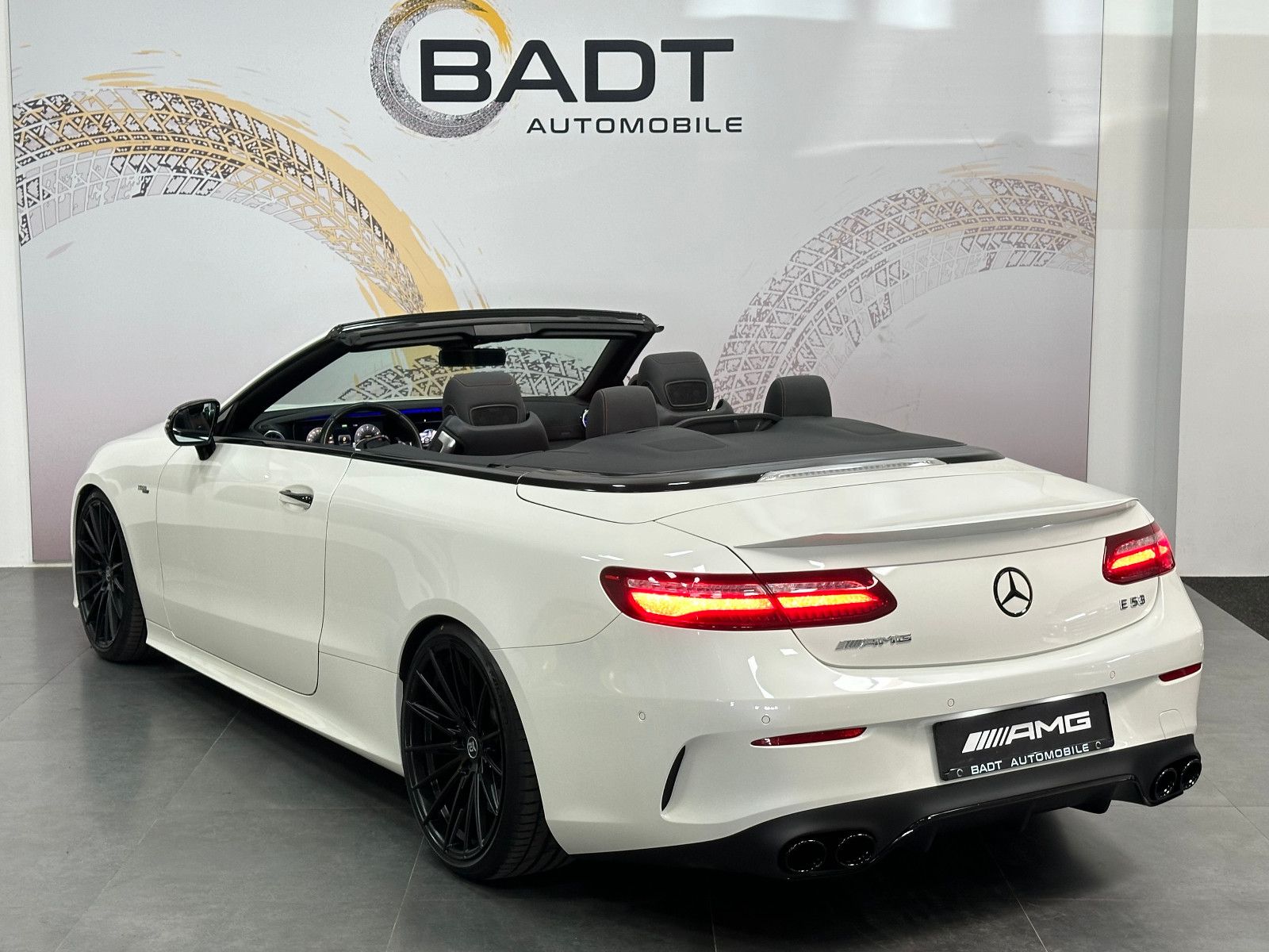 Fahrzeugabbildung Mercedes-Benz E 53 AMG Cabrio 4Matic 20"*HUD*360°*MEMO*BURMEST