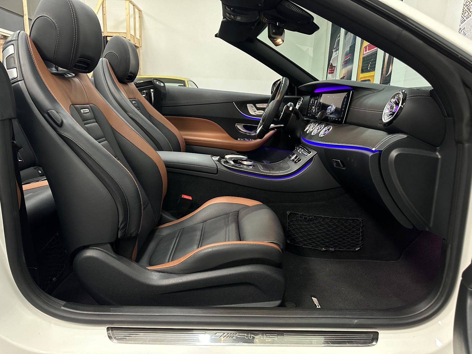 Fahrzeugabbildung Mercedes-Benz E 53 AMG Cabrio 4Matic 20"*HUD*360°*MEMO*BURMEST