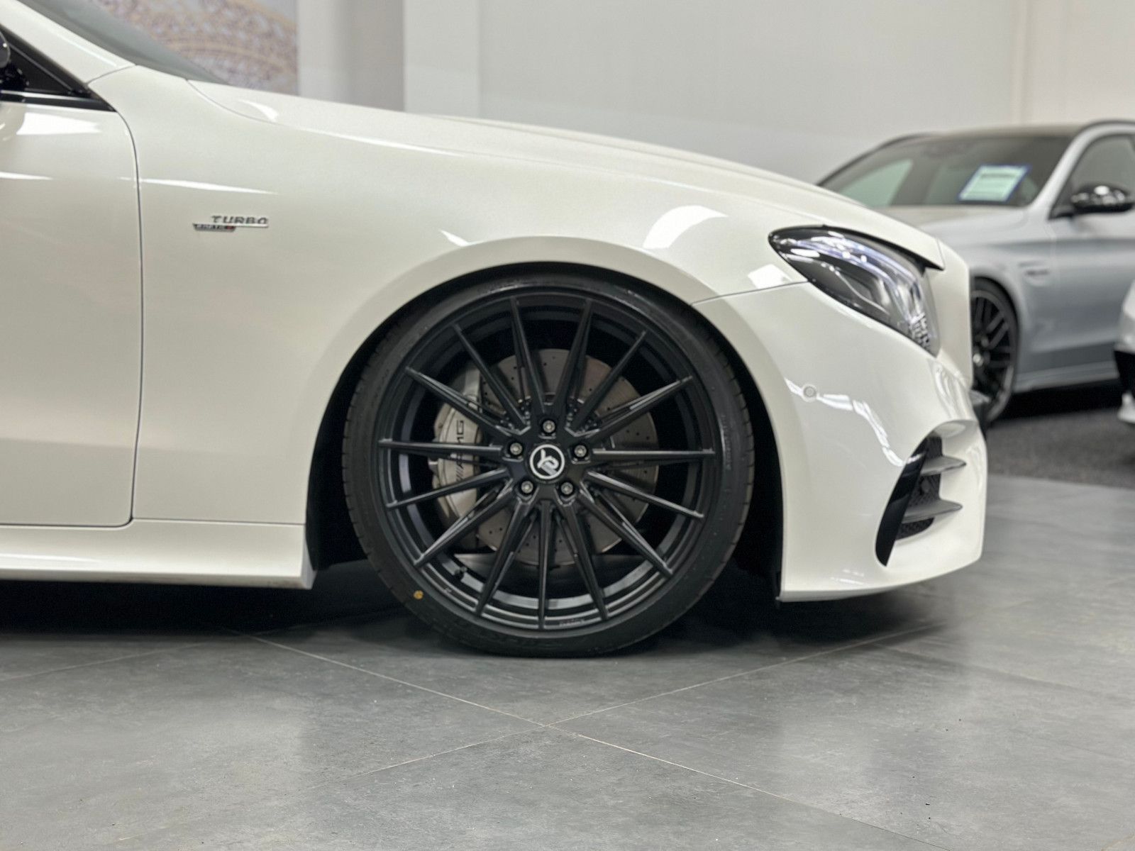 Fahrzeugabbildung Mercedes-Benz E 53 AMG Cabrio 4Matic 20"*HUD*360°*MEMO*BURMEST