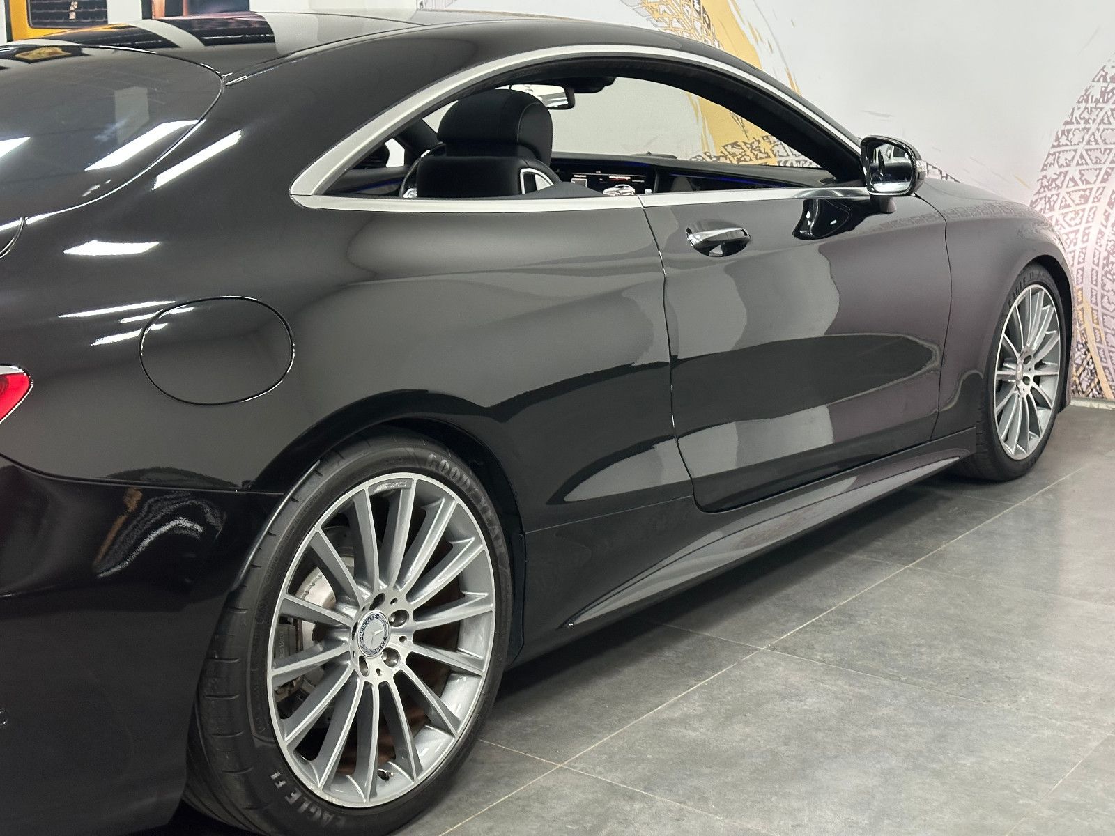 Fahrzeugabbildung Mercedes-Benz S 500 S Coupe 4Matic*SWAROVSKI*DESIGNO*VOLL*
