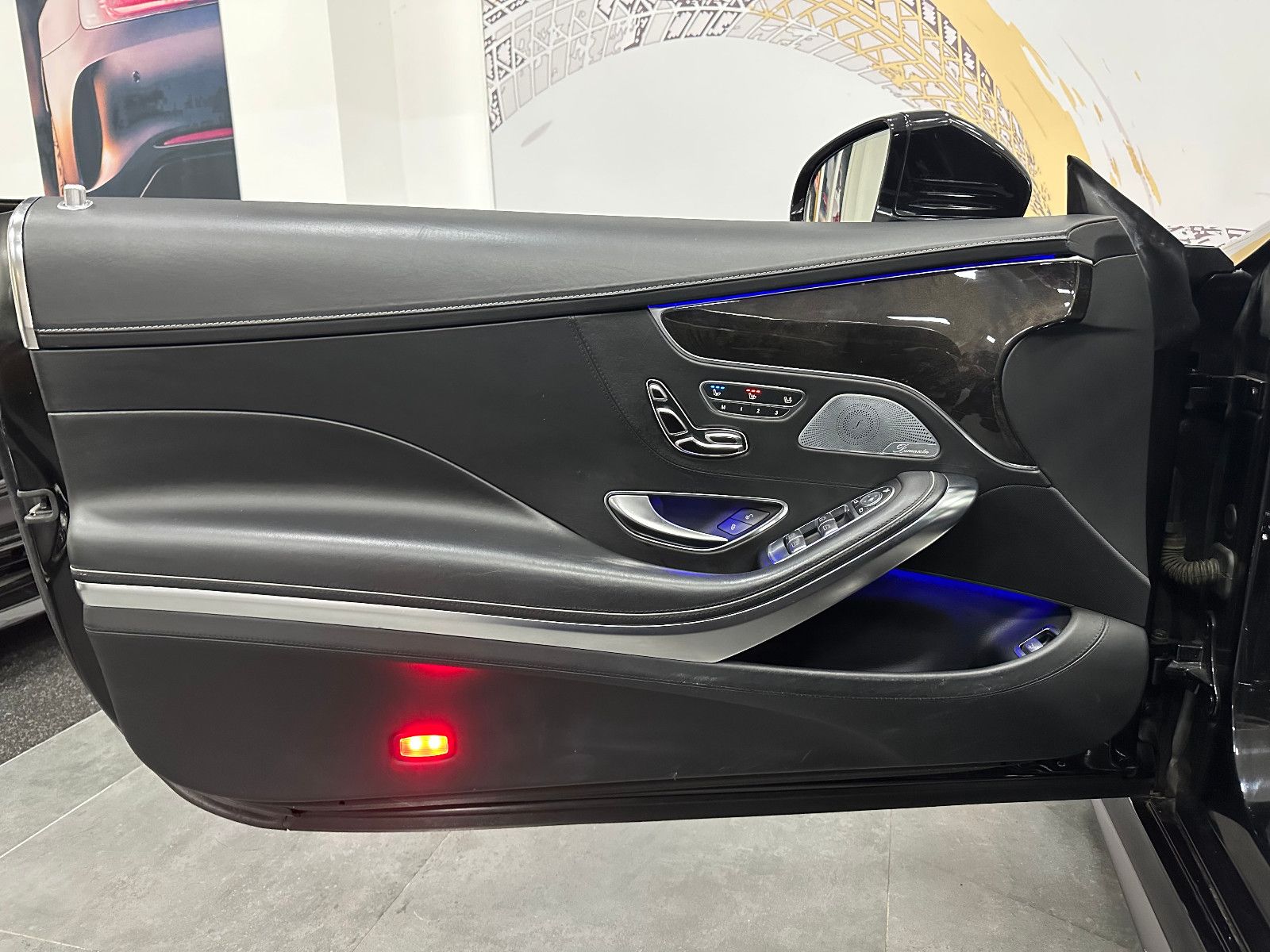 Fahrzeugabbildung Mercedes-Benz S 500 S Coupe 4Matic*SWAROVSKI*DESIGNO*VOLL*