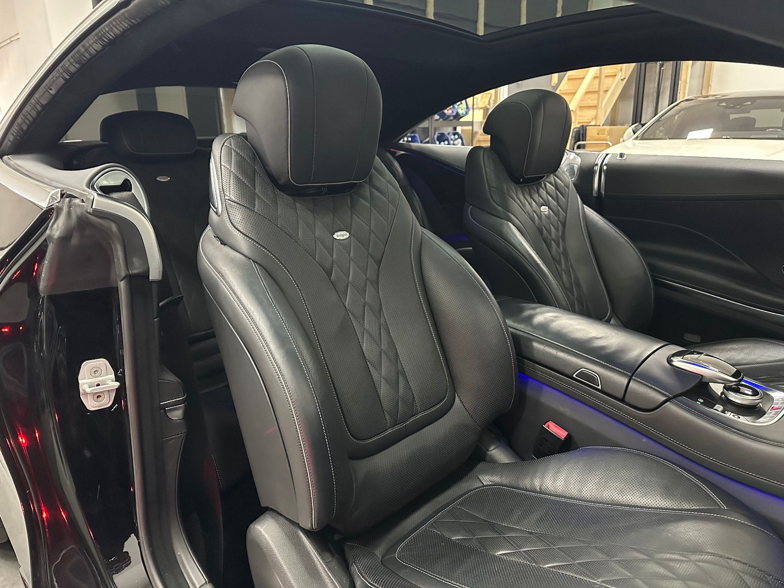 Fahrzeugabbildung Mercedes-Benz S 500 S Coupe 4Matic*SWAROVSKI*DESIGNO*VOLL*