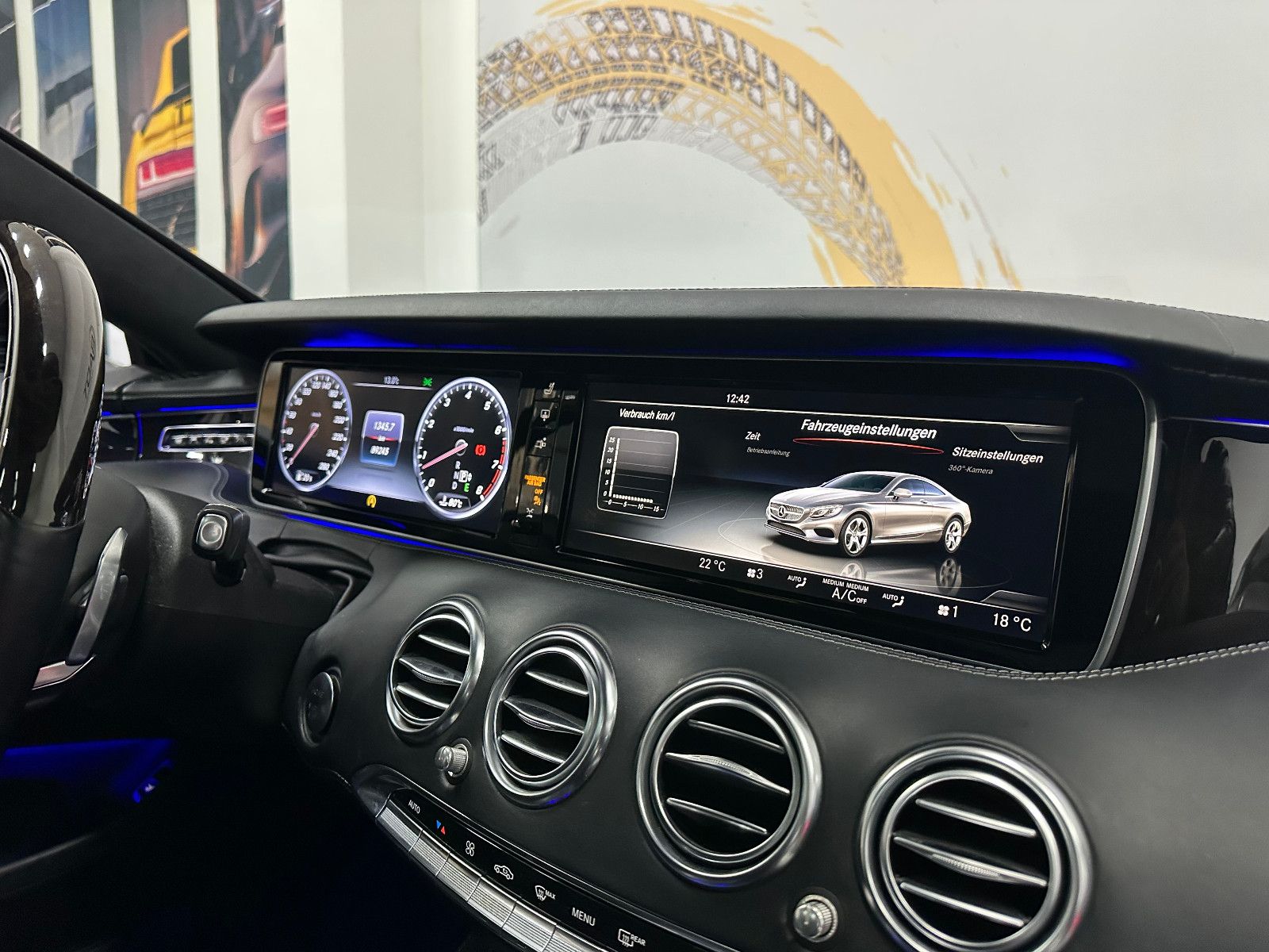 Fahrzeugabbildung Mercedes-Benz S 500 S Coupe 4Matic*SWAROVSKI*DESIGNO*VOLL*