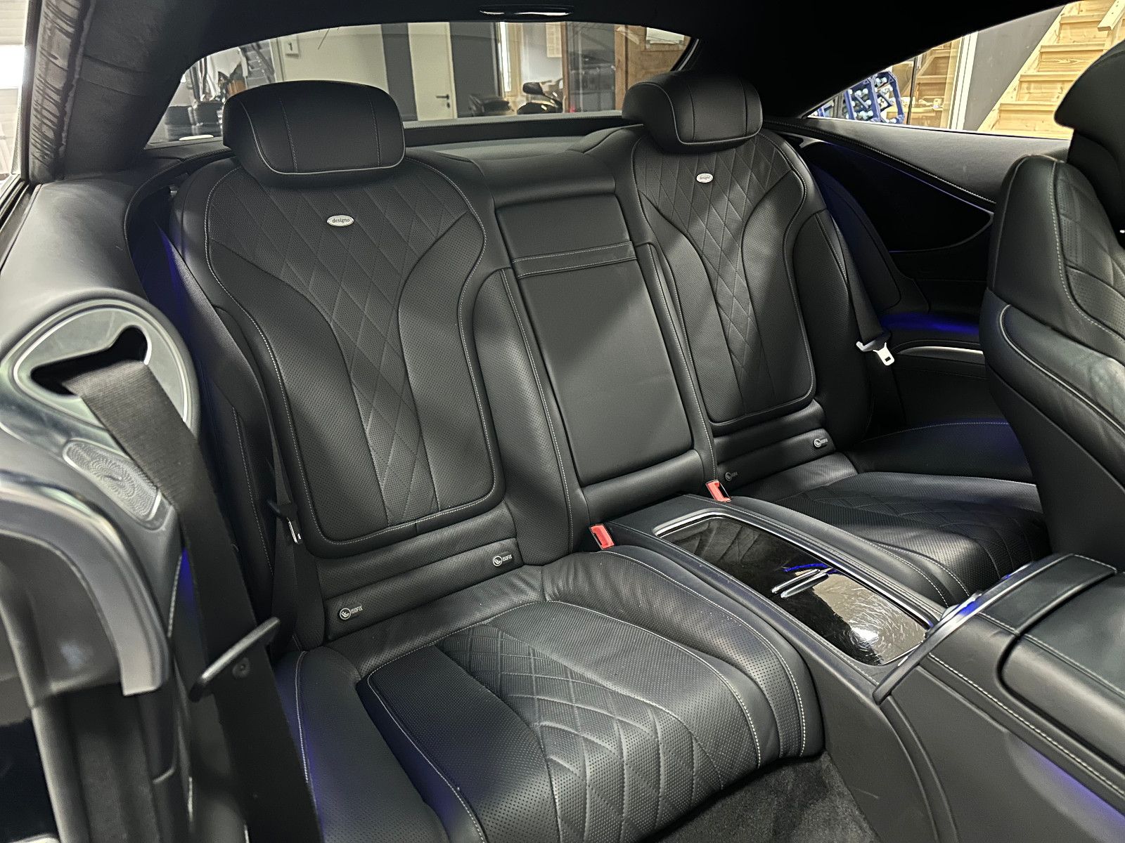 Fahrzeugabbildung Mercedes-Benz S 500 S Coupe 4Matic*SWAROVSKI*DESIGNO*VOLL*