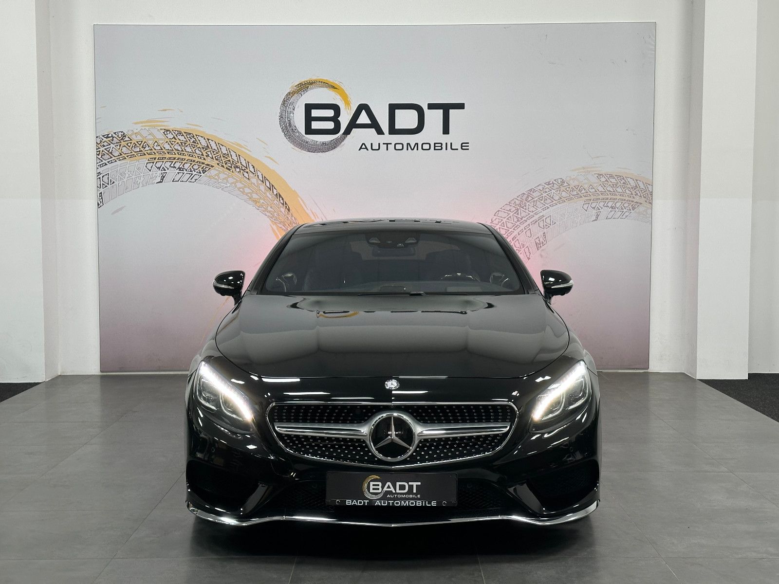 Fahrzeugabbildung Mercedes-Benz S 500 S Coupe 4Matic*SWAROVSKI*DESIGNO*VOLL*