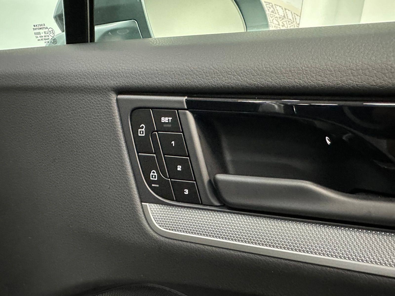 Fahrzeugabbildung Porsche Cayenne*BOSE*22"*APPROVED 2027*ACC*