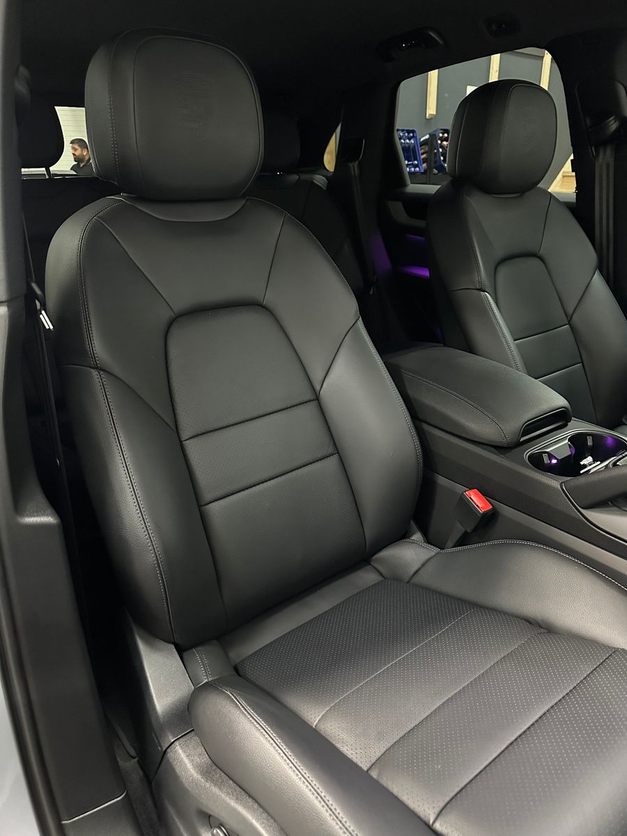 Fahrzeugabbildung Porsche Cayenne*BOSE*22"*APPROVED 2027*ACC*