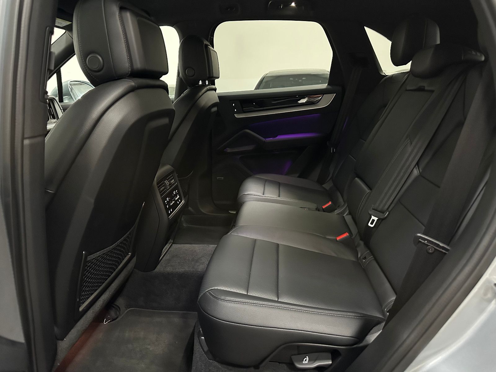 Fahrzeugabbildung Porsche Cayenne*BOSE*22"*APPROVED 2027*ACC*