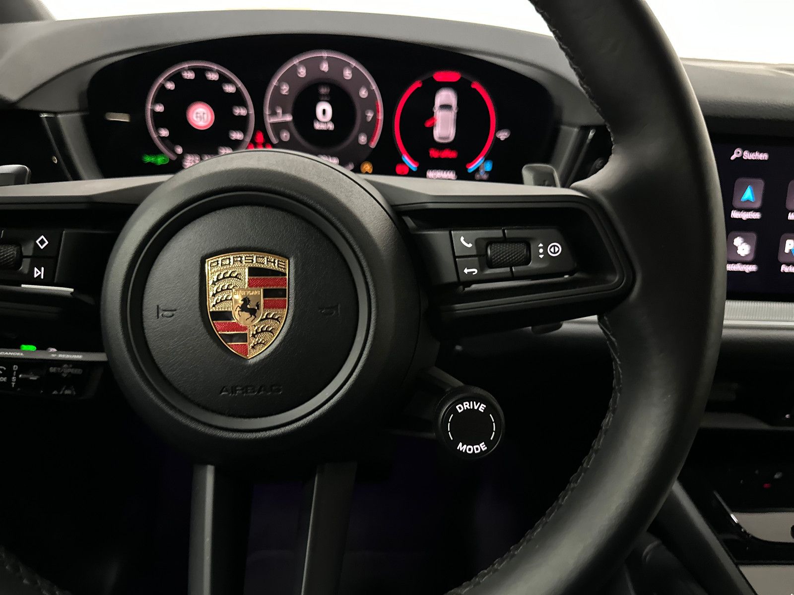 Fahrzeugabbildung Porsche Cayenne*BOSE*22"*APPROVED 2027*ACC*