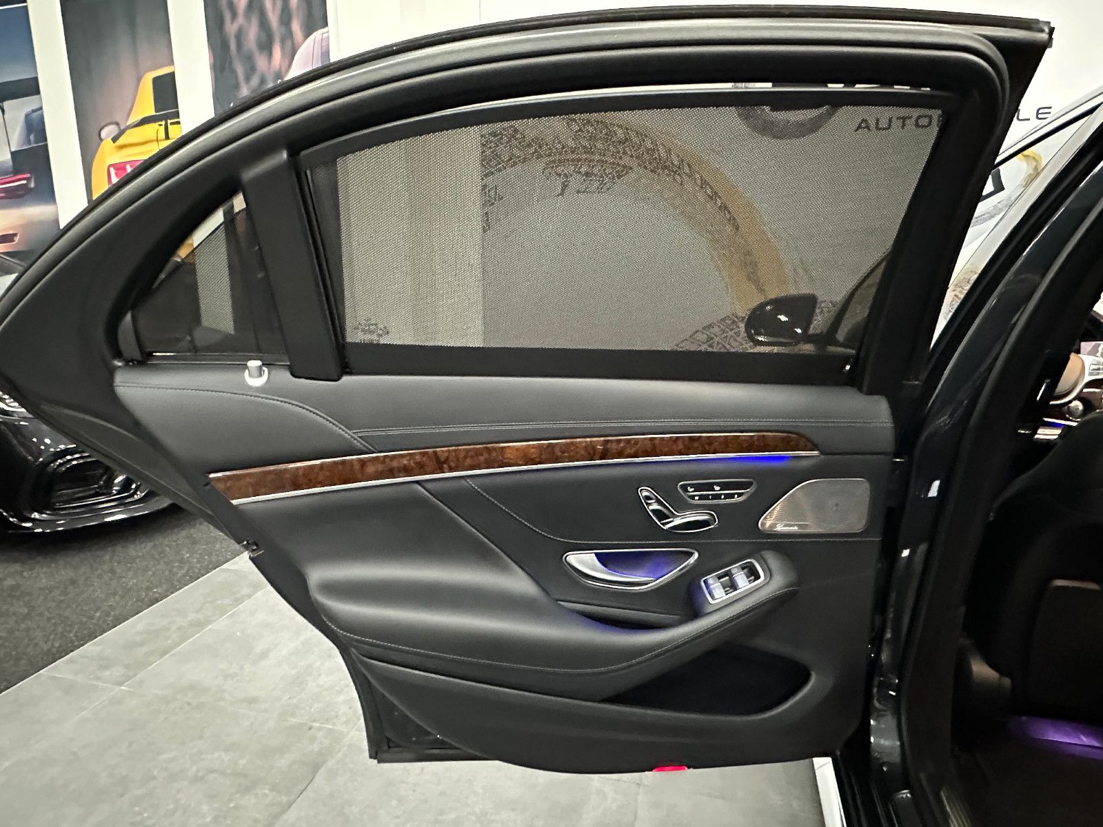 Fahrzeugabbildung Mercedes-Benz S 63 AMG L *FOND ENTERTAINMENT*4 SITZER*PANO