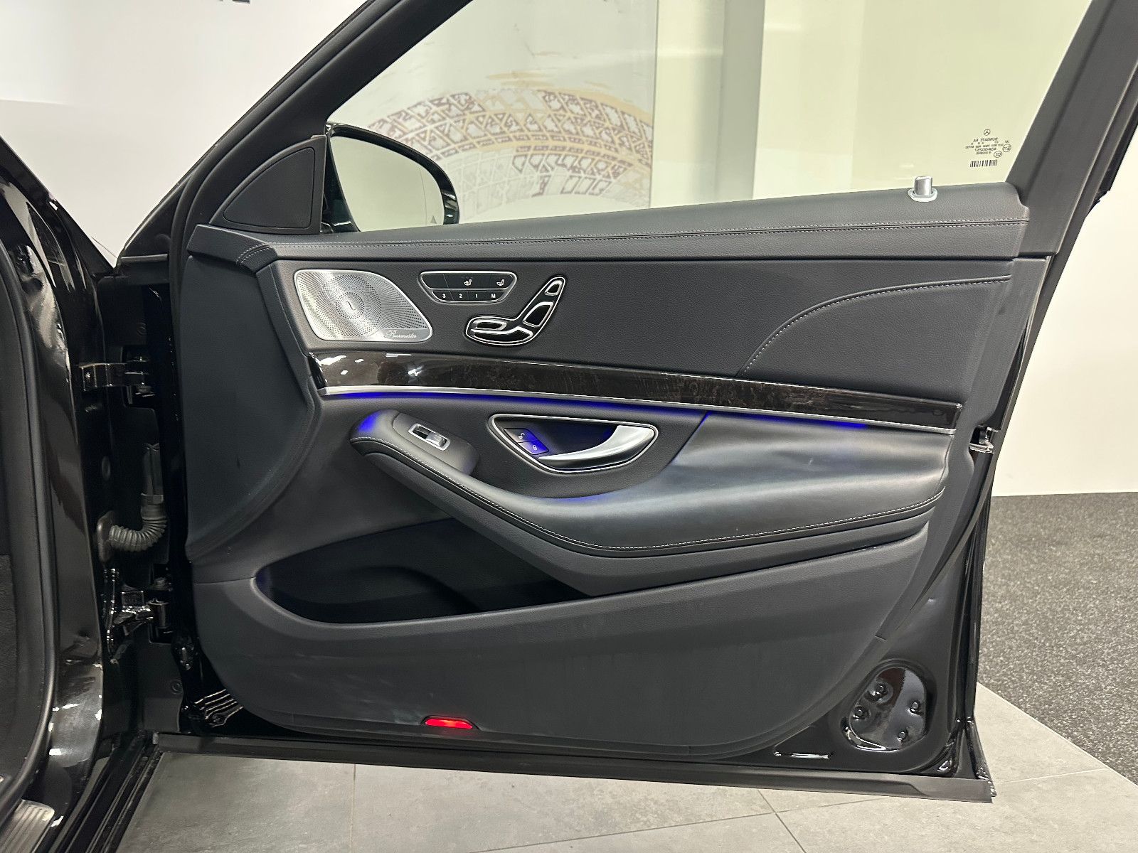 Fahrzeugabbildung Mercedes-Benz S 500 Lang*CHAUFFEUR*TV*4xMassage*PANO*360°*