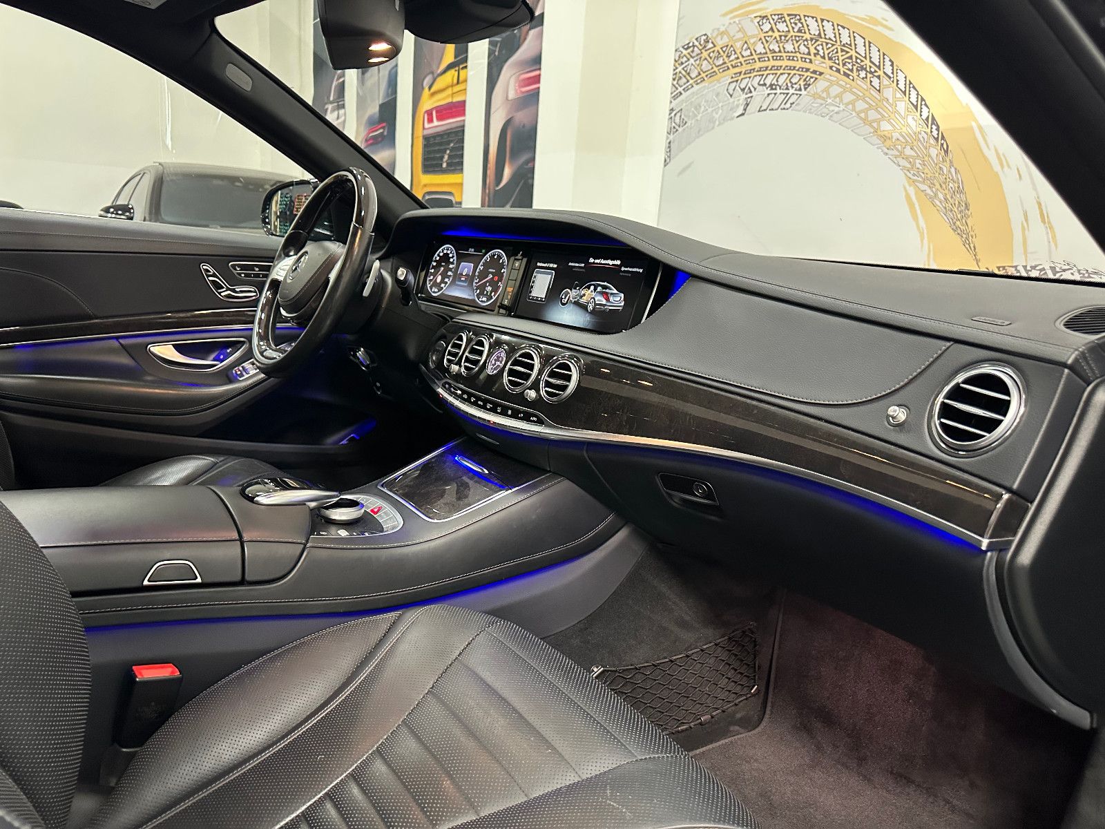 Fahrzeugabbildung Mercedes-Benz S 500 Lang*CHAUFFEUR*TV*4xMassage*PANO*360°*