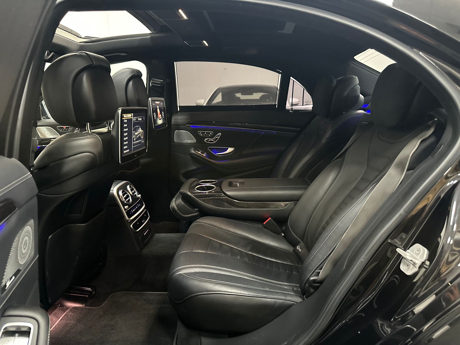 Fahrzeugabbildung Mercedes-Benz S 500 Lang*CHAUFFEUR*TV*4xMassage*PANO*360°*