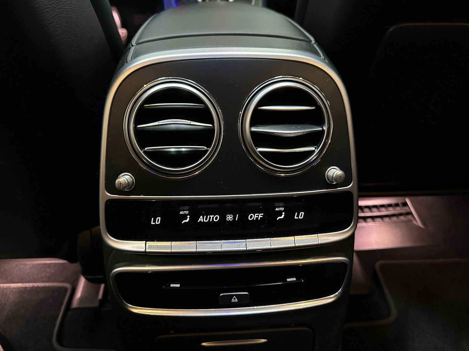 Fahrzeugabbildung Mercedes-Benz S 500 Lang*CHAUFFEUR*TV*4xMassage*PANO*360°*