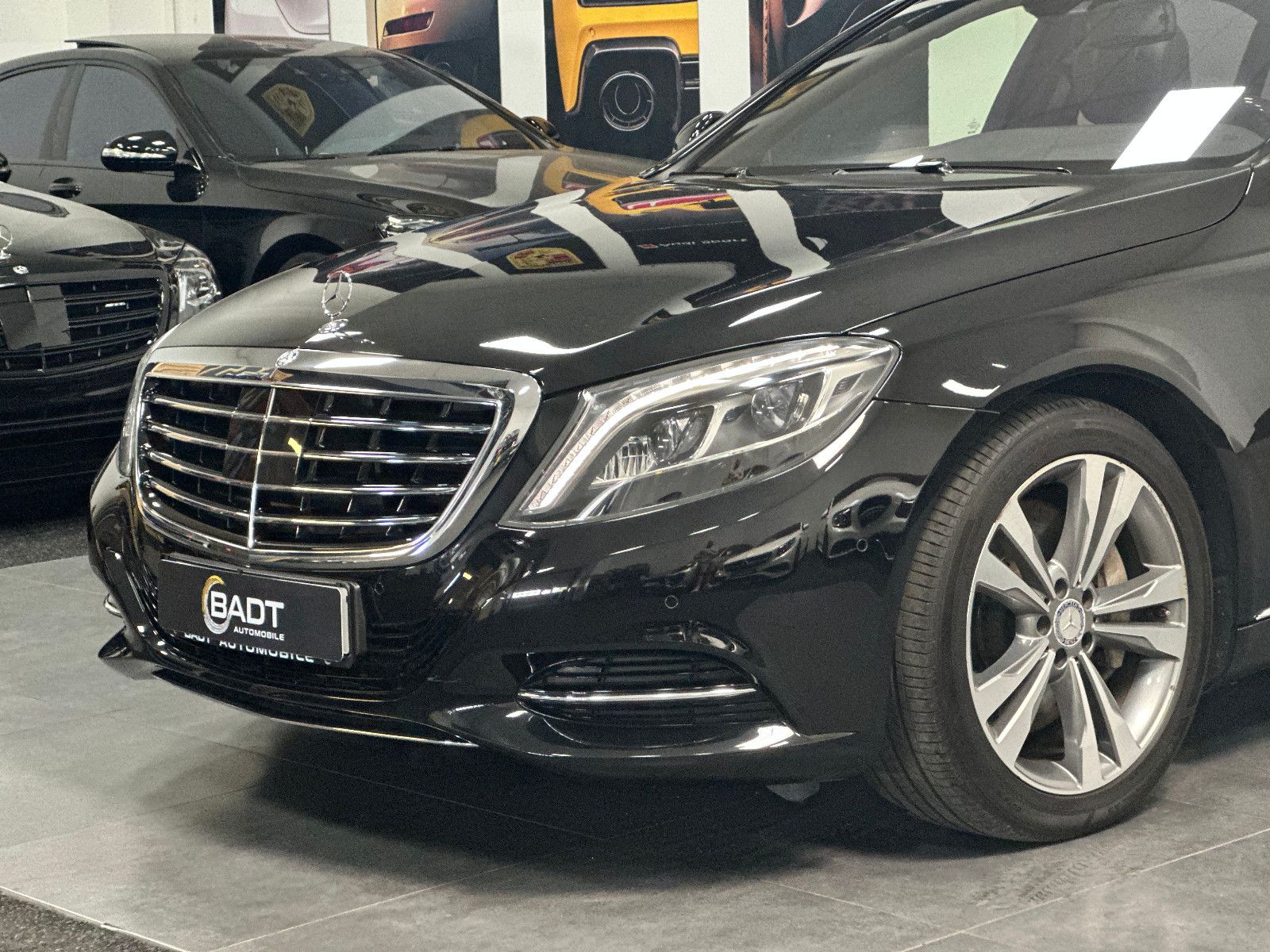 Fahrzeugabbildung Mercedes-Benz S 500 Lang*CHAUFFEUR*TV*4xMassage*PANO*360°*