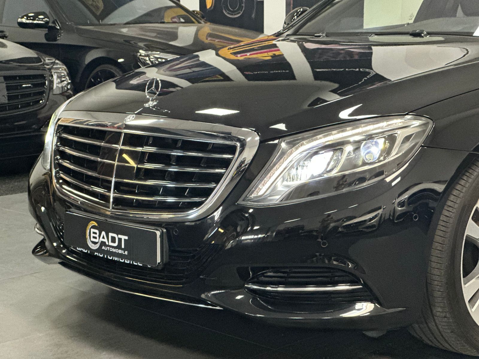 Fahrzeugabbildung Mercedes-Benz S 500 Lang*CHAUFFEUR*TV*4xMassage*PANO*360°*