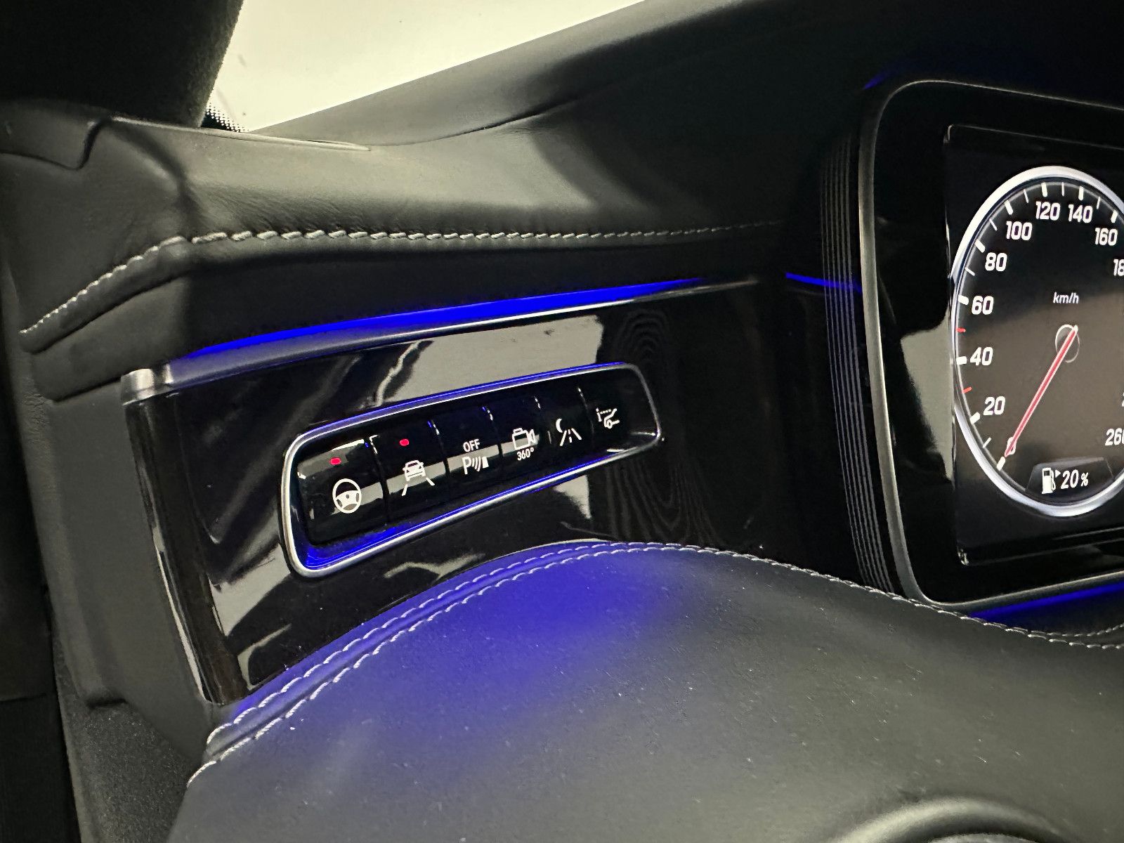 Fahrzeugabbildung Mercedes-Benz S 500 Coupe 4Matic *VOLLAUSSTATTUNG*SWAROVSKI*