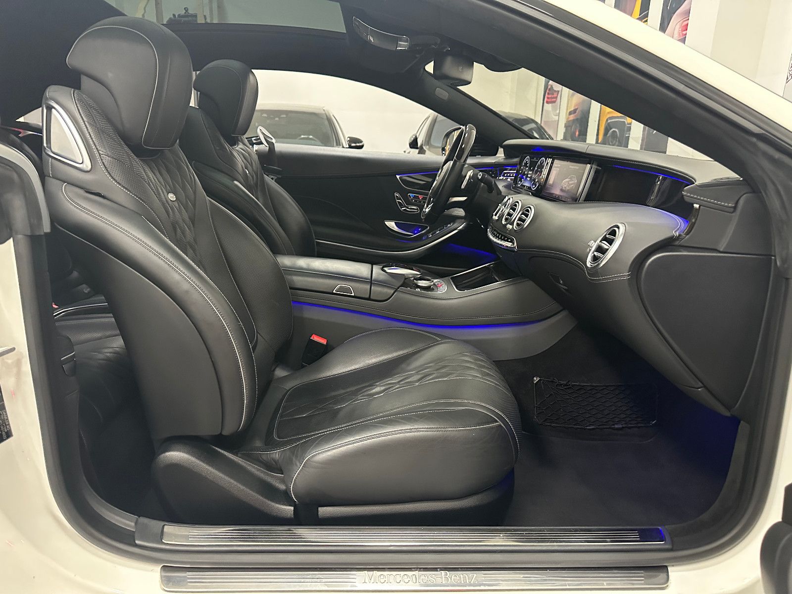 Fahrzeugabbildung Mercedes-Benz S 500 Coupe 4Matic *VOLLAUSSTATTUNG*SWAROVSKI*