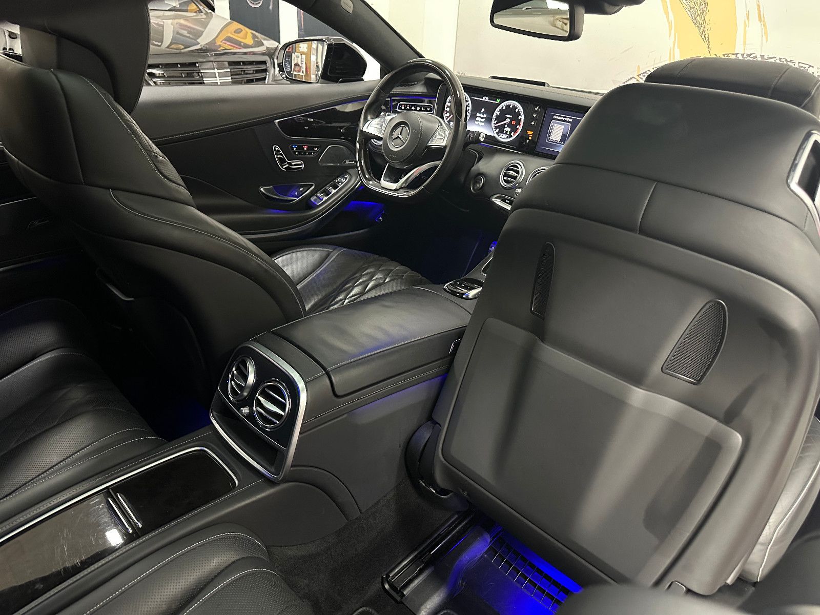 Fahrzeugabbildung Mercedes-Benz S 500 Coupe 4Matic *VOLLAUSSTATTUNG*SWAROVSKI*
