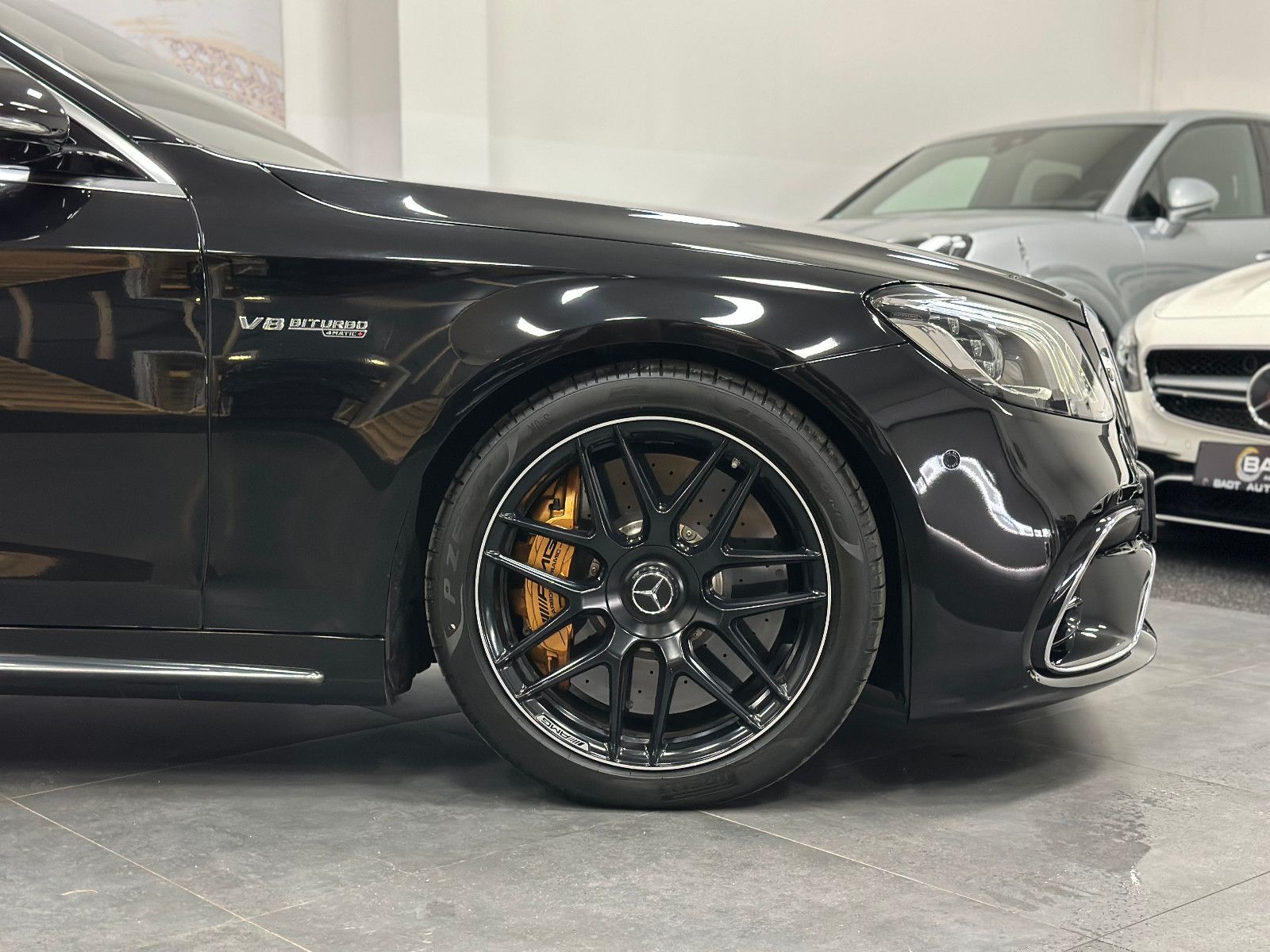 Fahrzeugabbildung Mercedes-Benz S 63 AMG 4Matic+ L*KERAMIK*VOLL*CARBON*PANO*PPF*