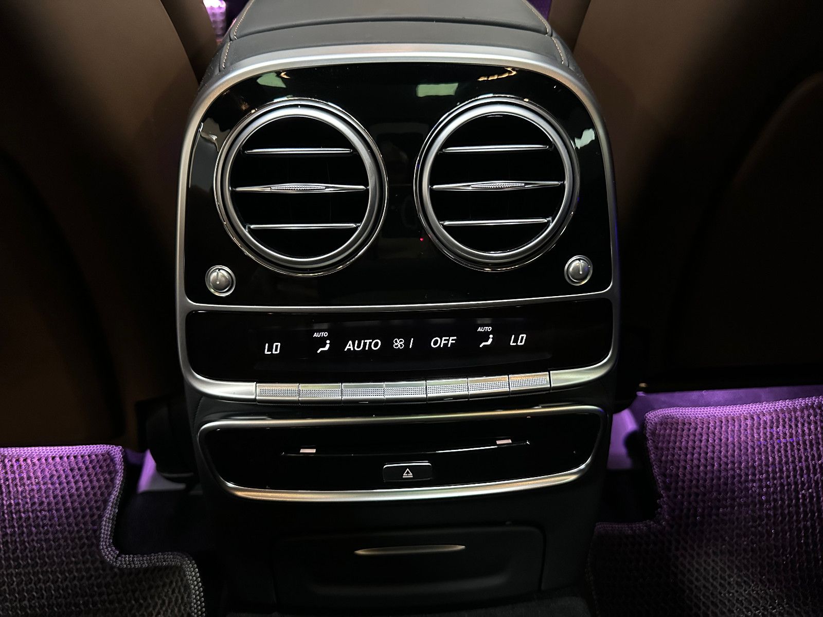 Fahrzeugabbildung Mercedes-Benz S 63 AMG 4Matic+ L*KERAMIK*VOLL*CARBON*PANO*PPF*