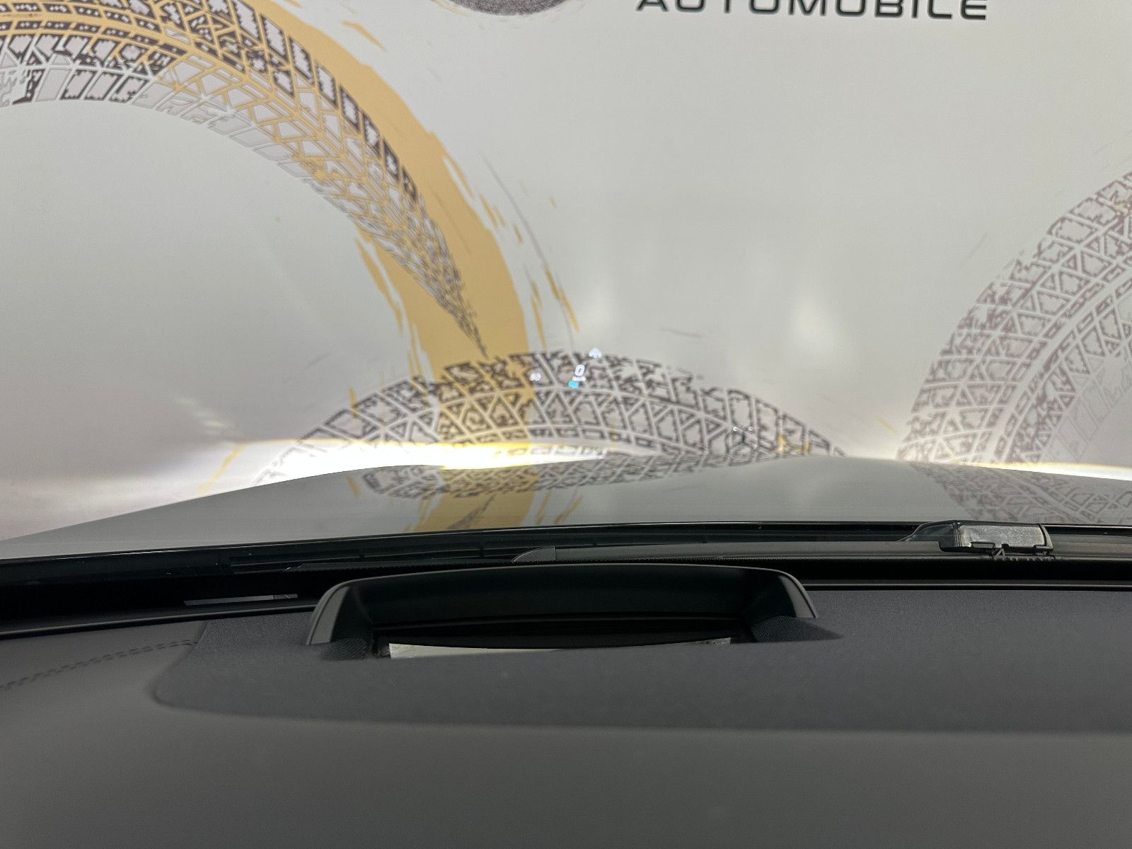 Fahrzeugabbildung Mercedes-Benz S 63 AMG 4Matic+ L*KERAMIK*VOLL*CARBON*PANO*PPF*