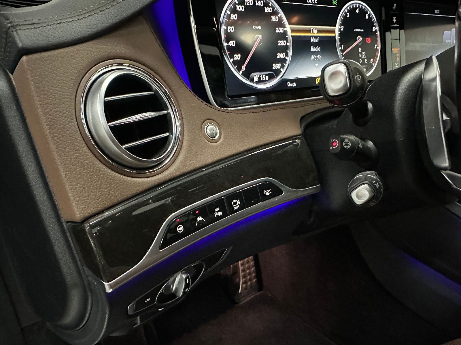 Fahrzeugabbildung Mercedes-Benz S 500 Lang *TV*HUD*4xMassage*PANO*AMG LINE*360°"