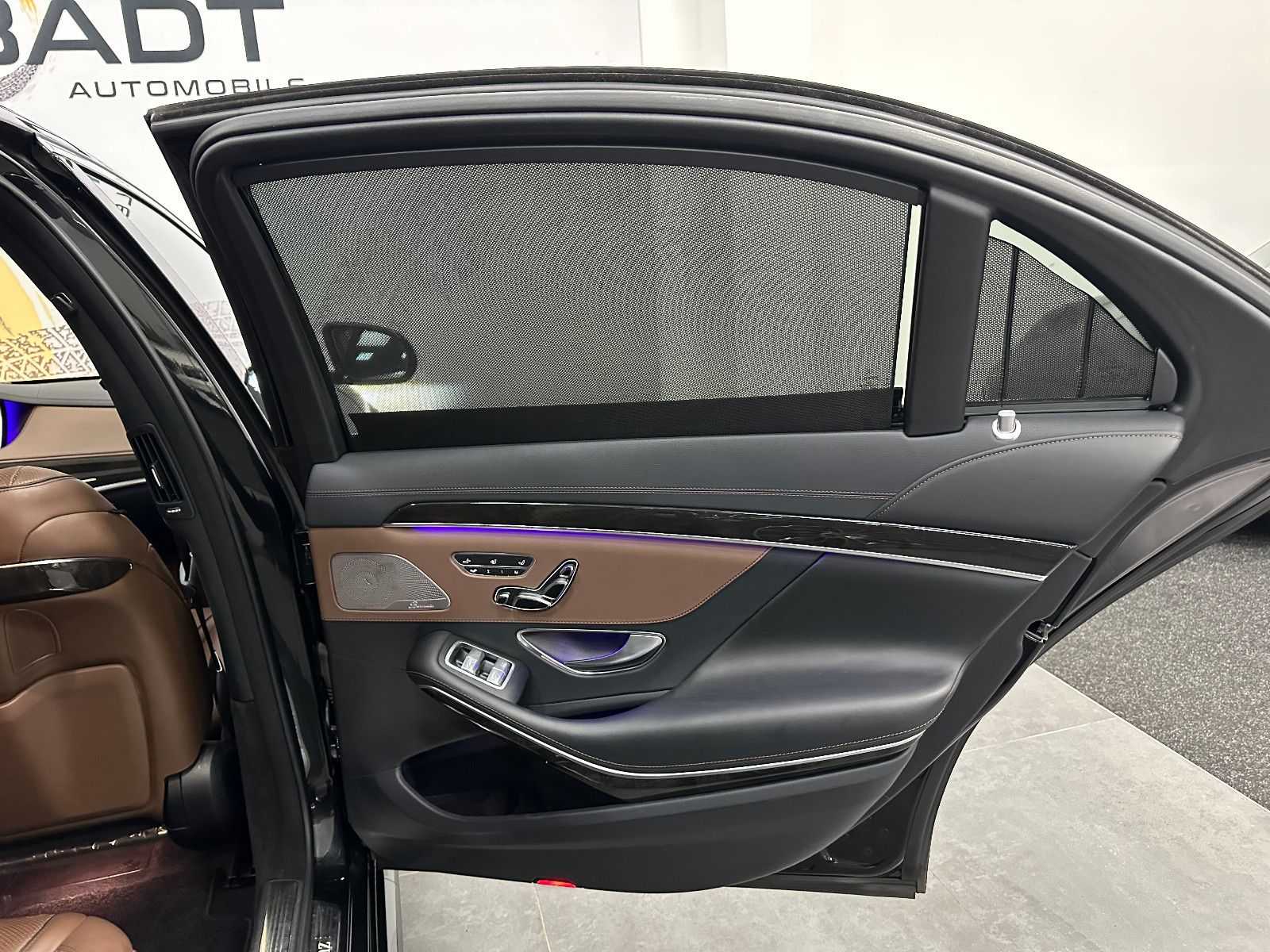 Fahrzeugabbildung Mercedes-Benz S 500 Lang *TV*HUD*4xMassage*PANO*AMG LINE*360°"