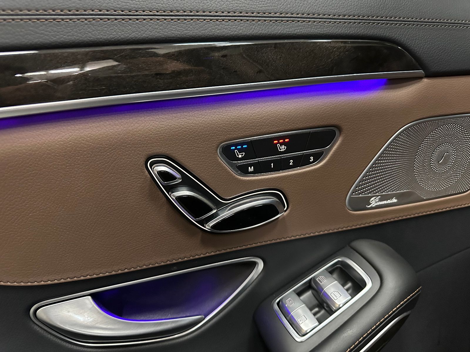 Fahrzeugabbildung Mercedes-Benz S 500 Lang *TV*HUD*4xMassage*PANO*AMG LINE*360°"