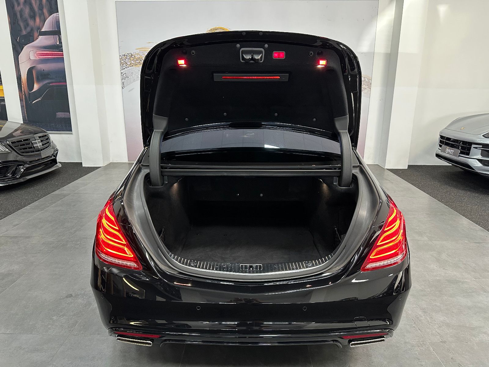 Fahrzeugabbildung Mercedes-Benz S 500 Lang *TV*BURMESTER*PANO*AMG LINE*