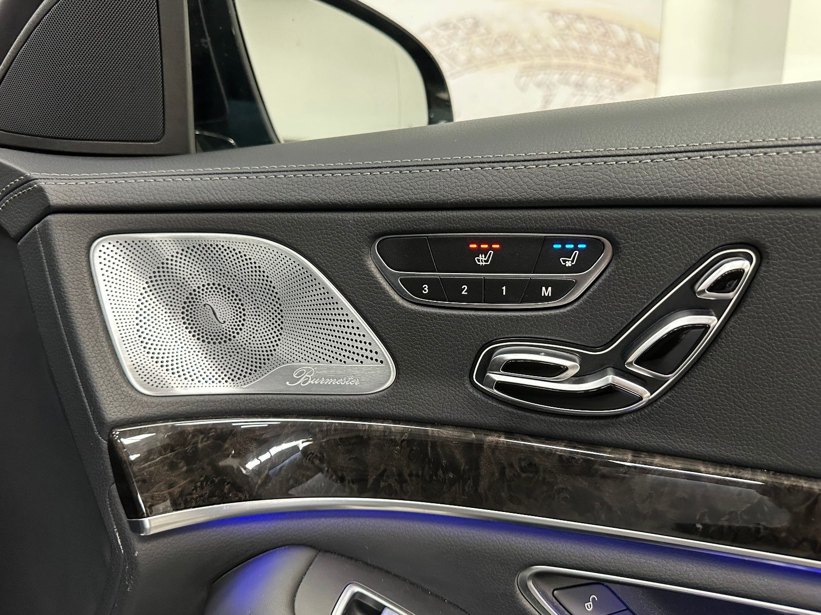 Fahrzeugabbildung Mercedes-Benz S 500 Lang *TV*BURMESTER*PANO*AMG LINE*