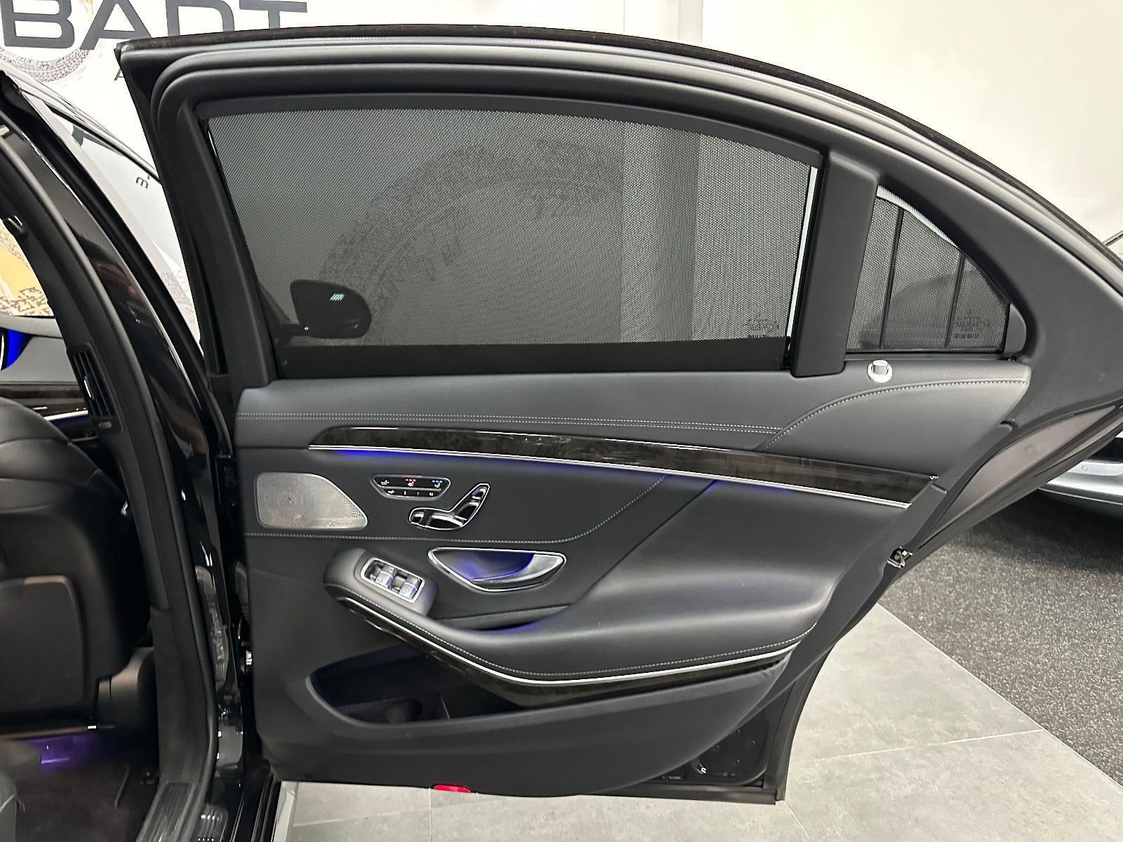 Fahrzeugabbildung Mercedes-Benz S 500 Lang *TV*BURMESTER*PANO*AMG LINE*