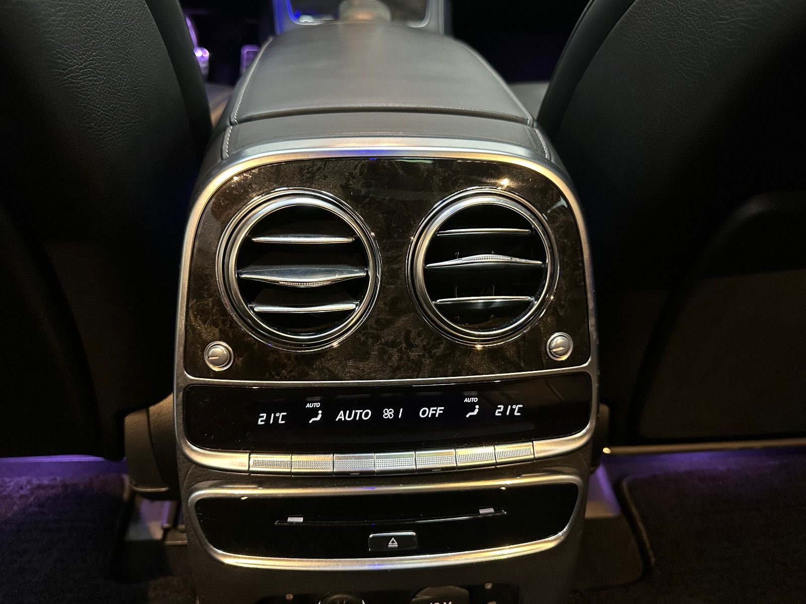 Fahrzeugabbildung Mercedes-Benz S 500 Lang *TV*BURMESTER*PANO*AMG LINE*