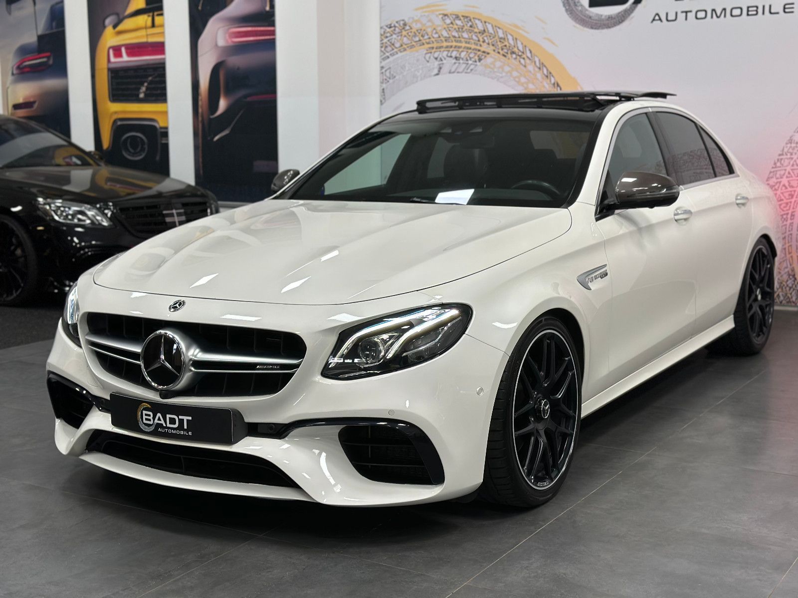 Fahrzeugabbildung Mercedes-Benz E 63 AMG 4Matic+ *3D BURMESTER*CARBON*VOLL*