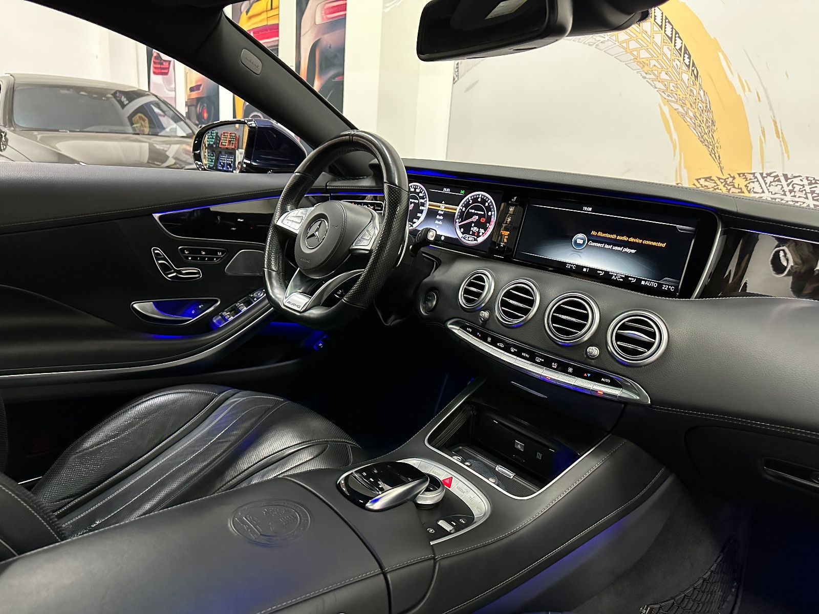 Fahrzeugabbildung Mercedes-Benz S 63 AMG 4Matic Coupe/22Zoll/360°/BREMSEN NEU/