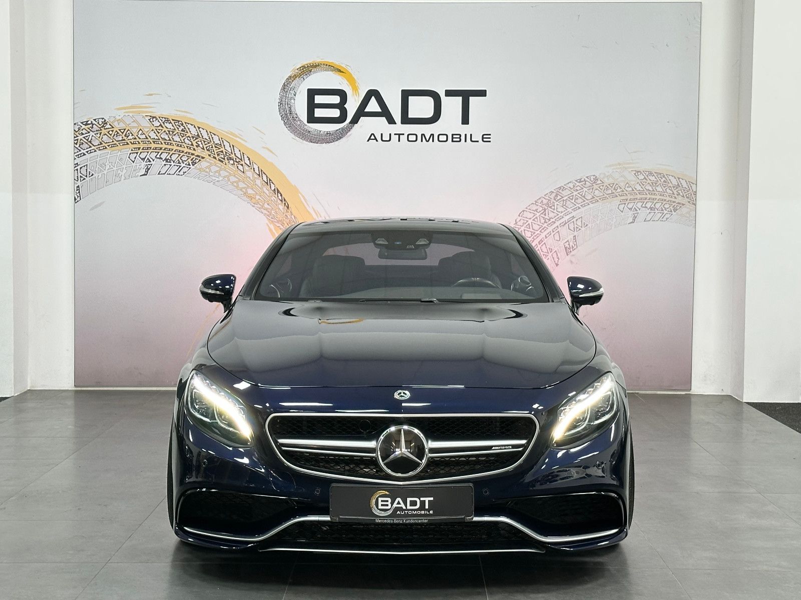 Fahrzeugabbildung Mercedes-Benz S 63 AMG 4Matic Coupe/22Zoll/360°/BREMSEN NEU/
