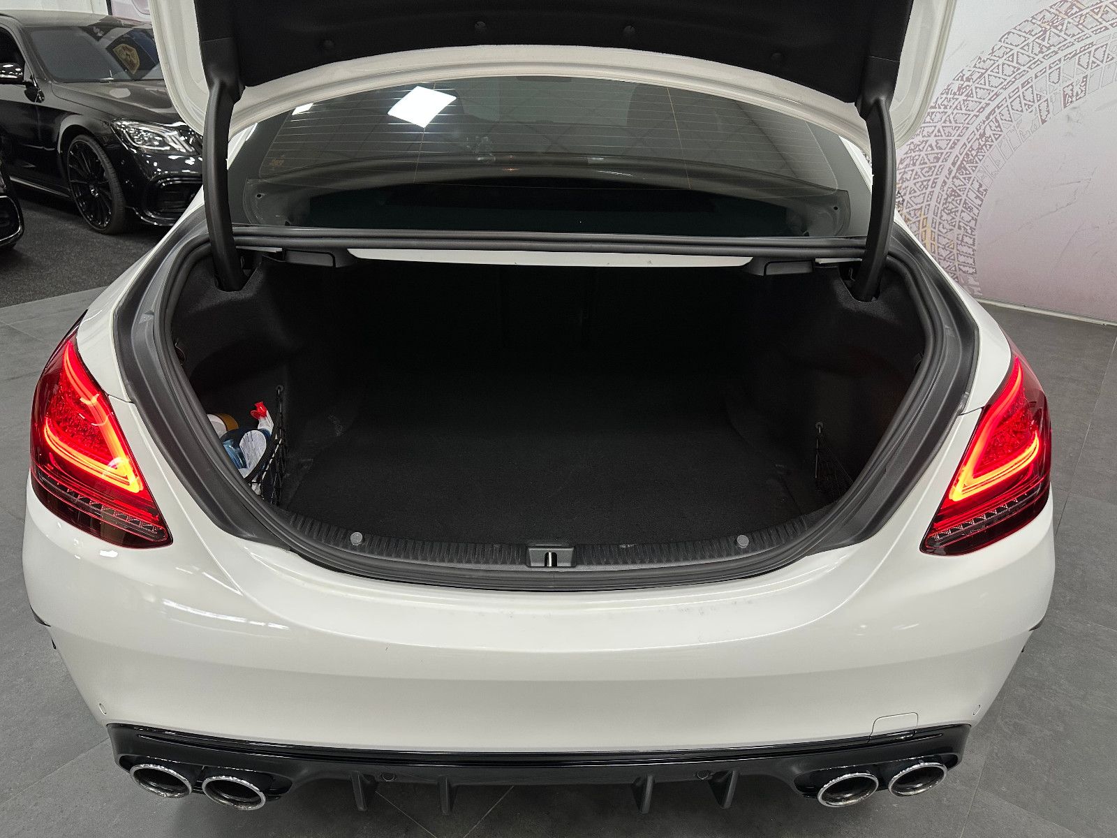Fahrzeugabbildung Mercedes-Benz C 43 AMG 4Matic*PANO*BURM.*MEMORY*HUD*360°*