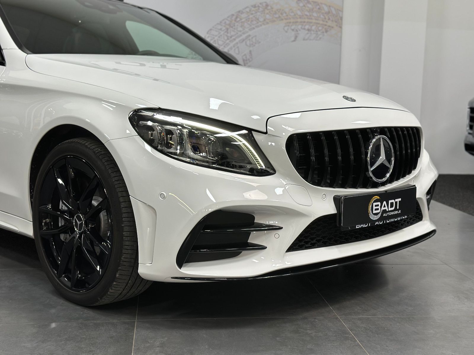 Fahrzeugabbildung Mercedes-Benz C 43 AMG 4Matic*PANO*BURM.*MEMORY*HUD*360°*