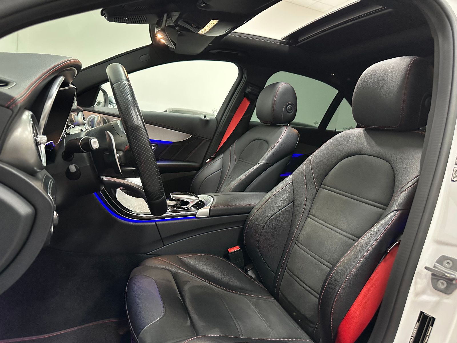 Fahrzeugabbildung Mercedes-Benz C 43 AMG 4Matic*PANO*BURM.*MEMORY*HUD*360°*