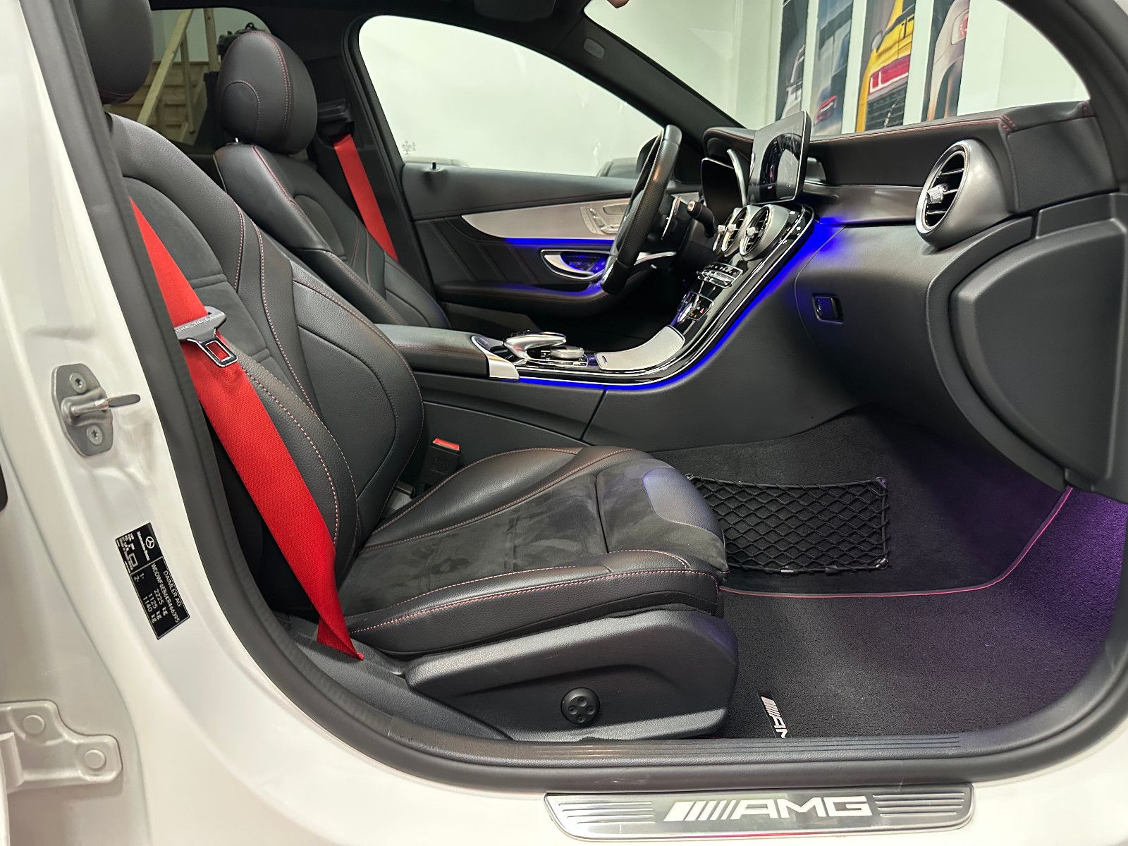 Fahrzeugabbildung Mercedes-Benz C 43 AMG 4Matic*PANO*BURM.*MEMORY*HUD*360°*